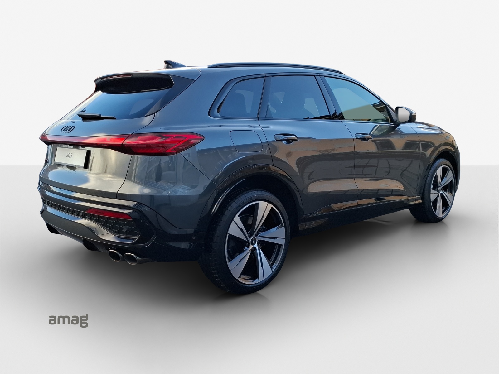 AUDI SQ5 TFSI quattro S-tronic-image-4