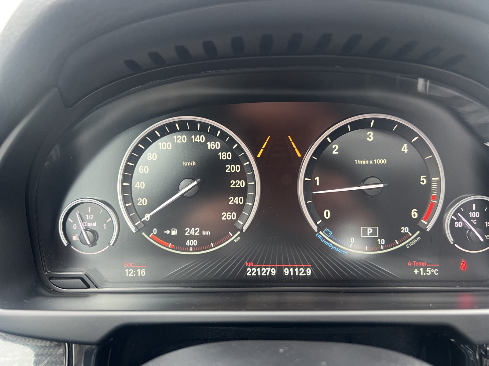 BMW X5 xDrive 40d Steptronic-image-25