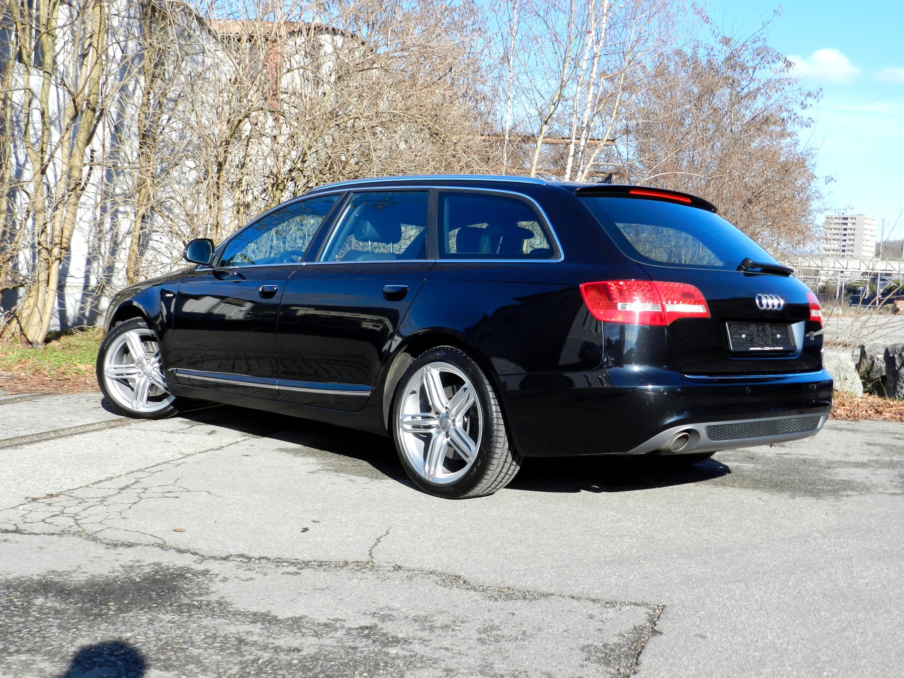 AUDI A6 Avant 3.0 V6 TDI quattro tiptronic-image-11