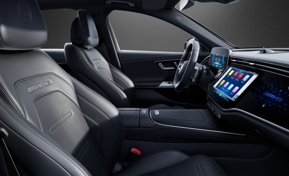 MERCEDES-BENZ E 53 Hybrid 4Matic+ 9G-Tronic-image-8