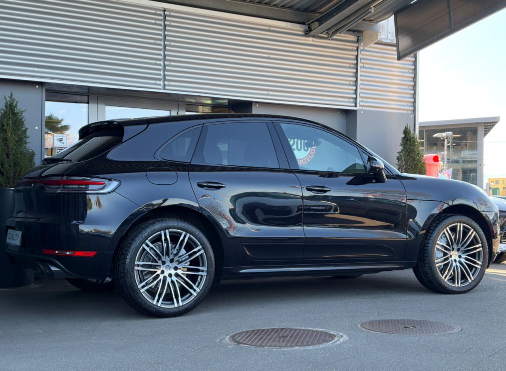 PORSCHE Macan Turbo PDK-image-2