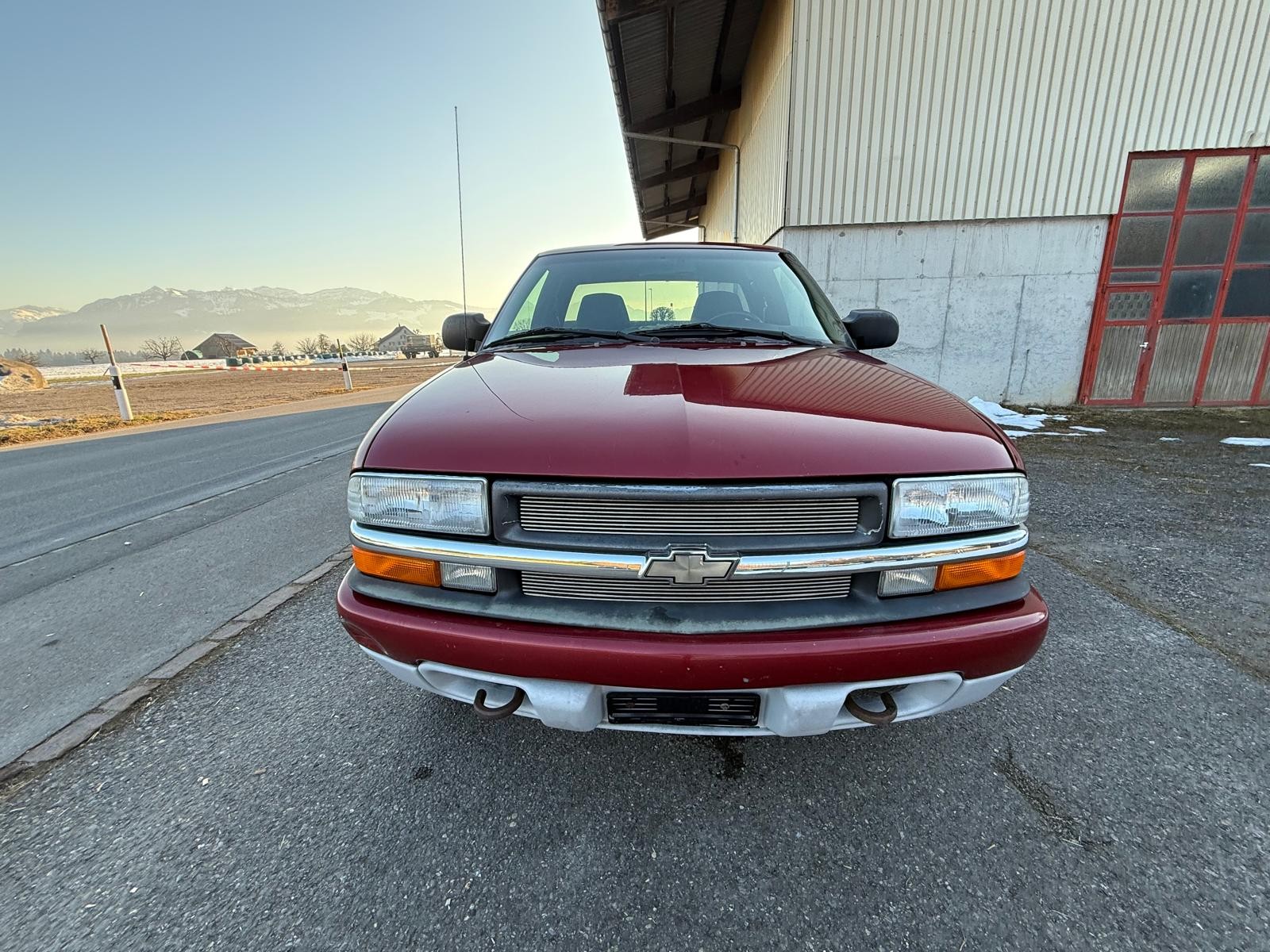 CHEVROLET S10 Pickup 4x4-image-4