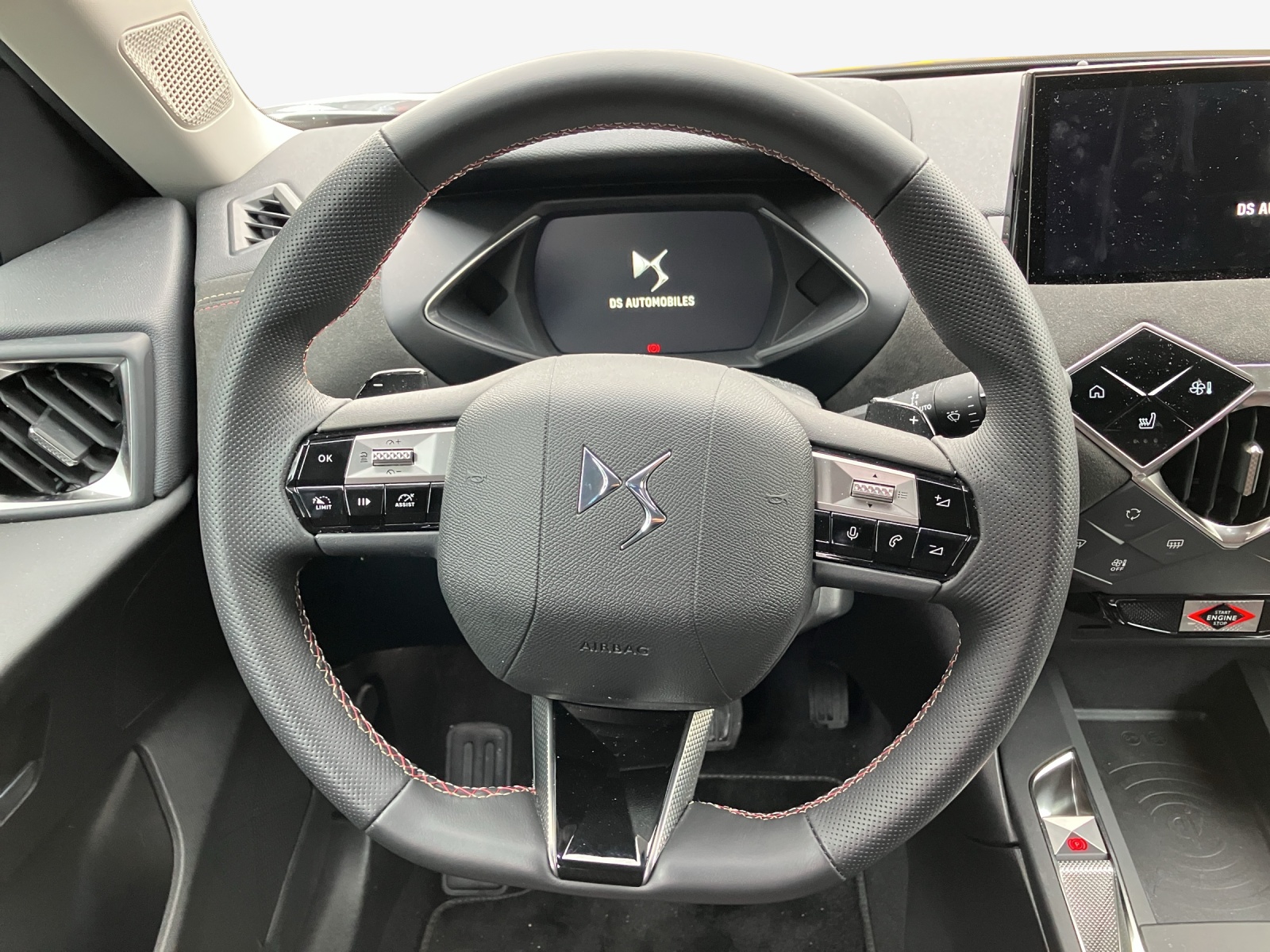 DS AUTOMOBILES DS 3 1.2 MHEV Etoile-image-9