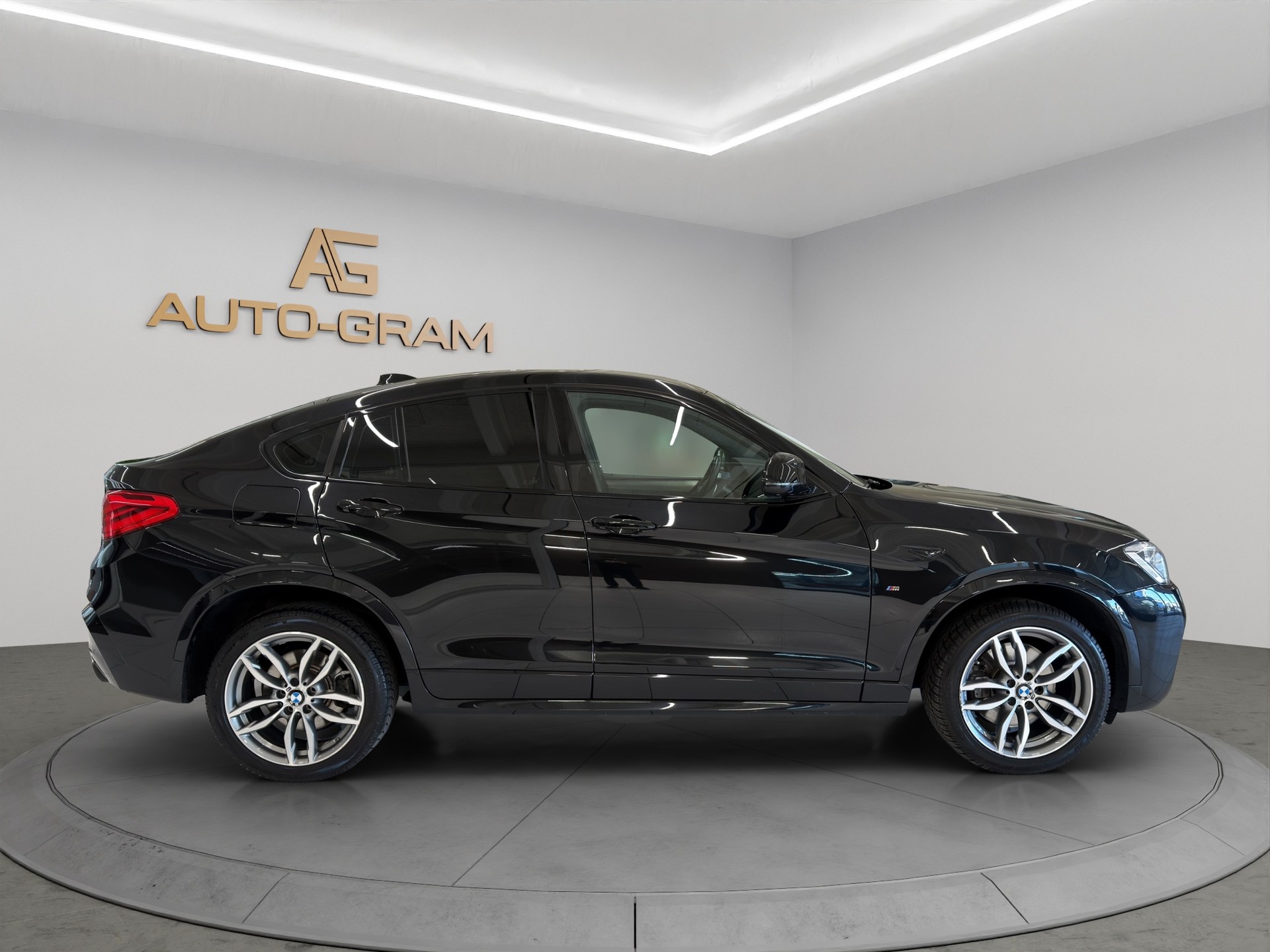 BMW X4 M 40i Steptronic-image-5