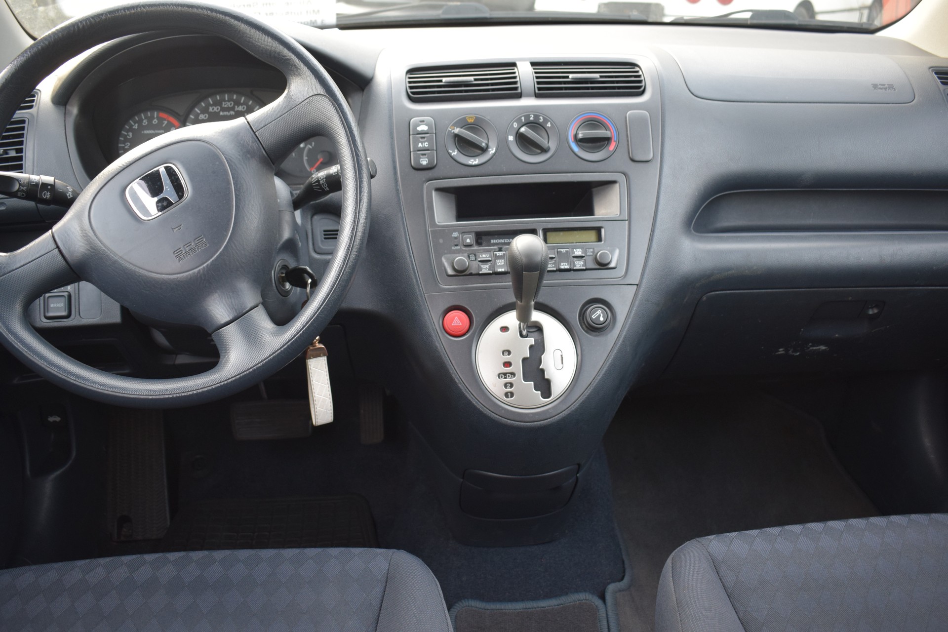 HONDA Civic 1.6i ES-image-4