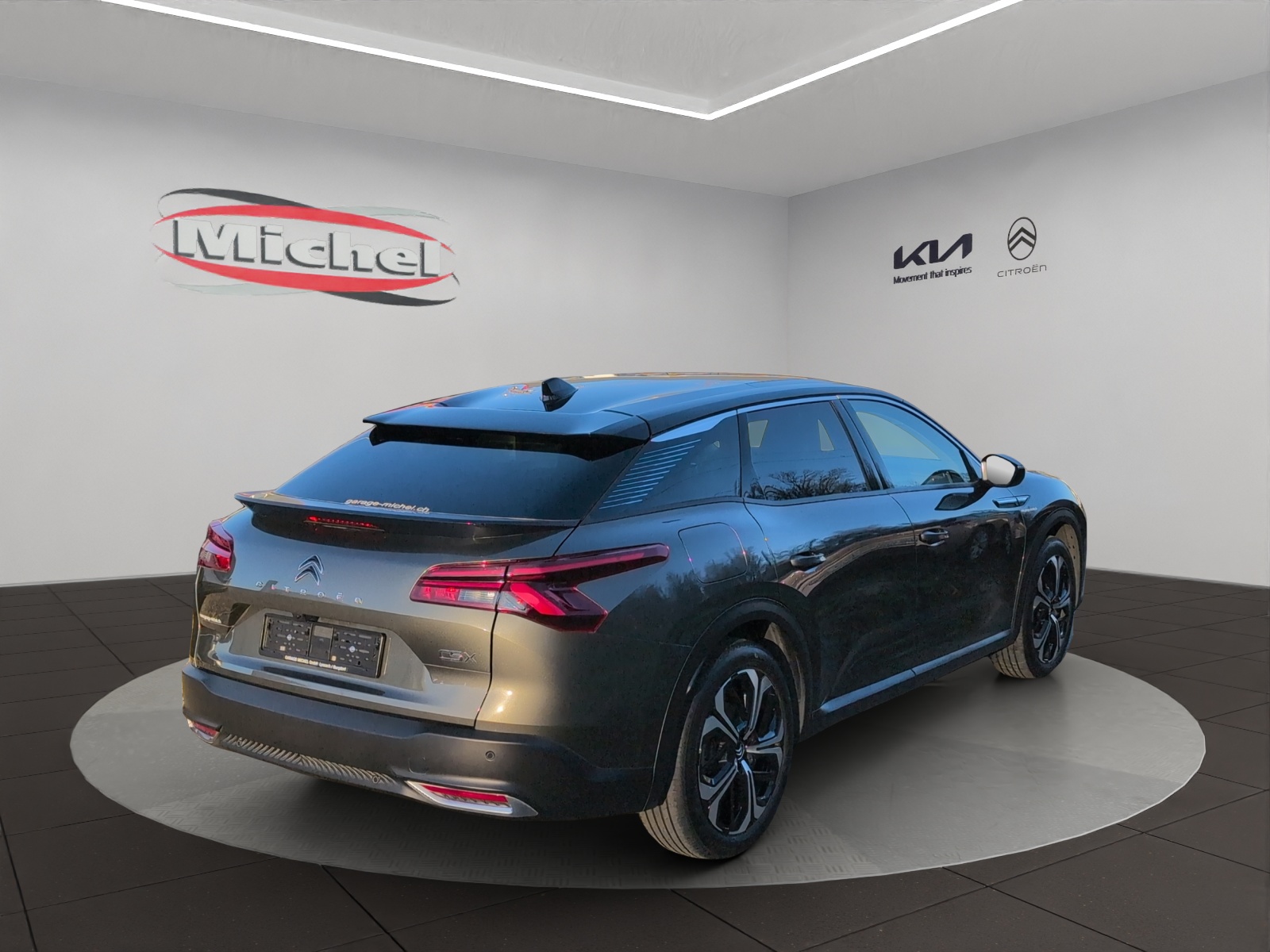 CITROEN C5 X 1.6i PHEV Shine Pack e-EAT8 / Panorama-Glasschiebedach / Lederausstattung / CH-Herstellergarantie bis 2028-image-4
