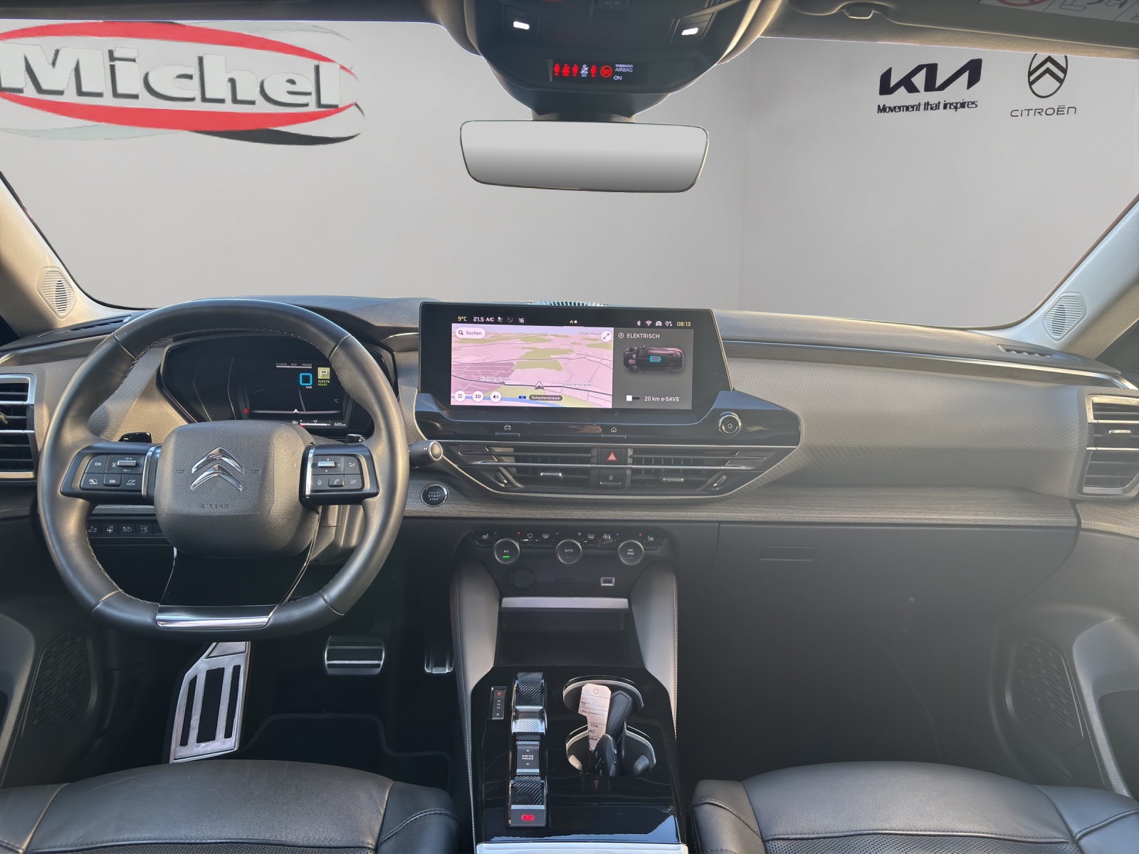CITROEN C5 X 1.6i PHEV Shine Pack e-EAT8 / Panorama-Glasschiebedach / Lederausstattung / CH-Herstellergarantie bis 2028-image-9
