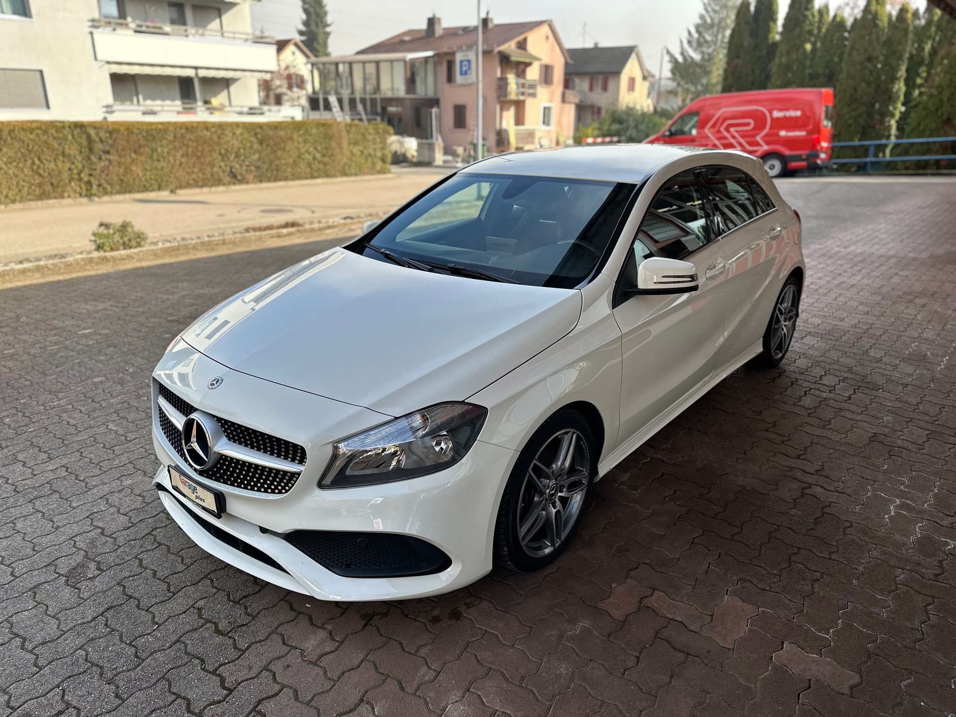 MERCEDES-BENZ A 180 CDI AMG Line-image-5
