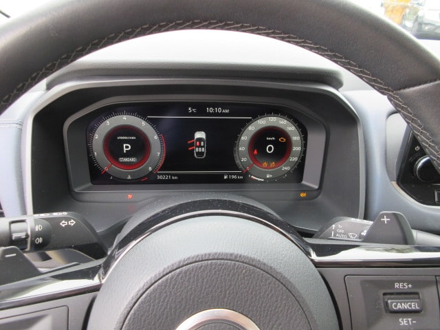 NISSAN Qashqai 1.3 DIG-T N-Connecta 4x4-image-8