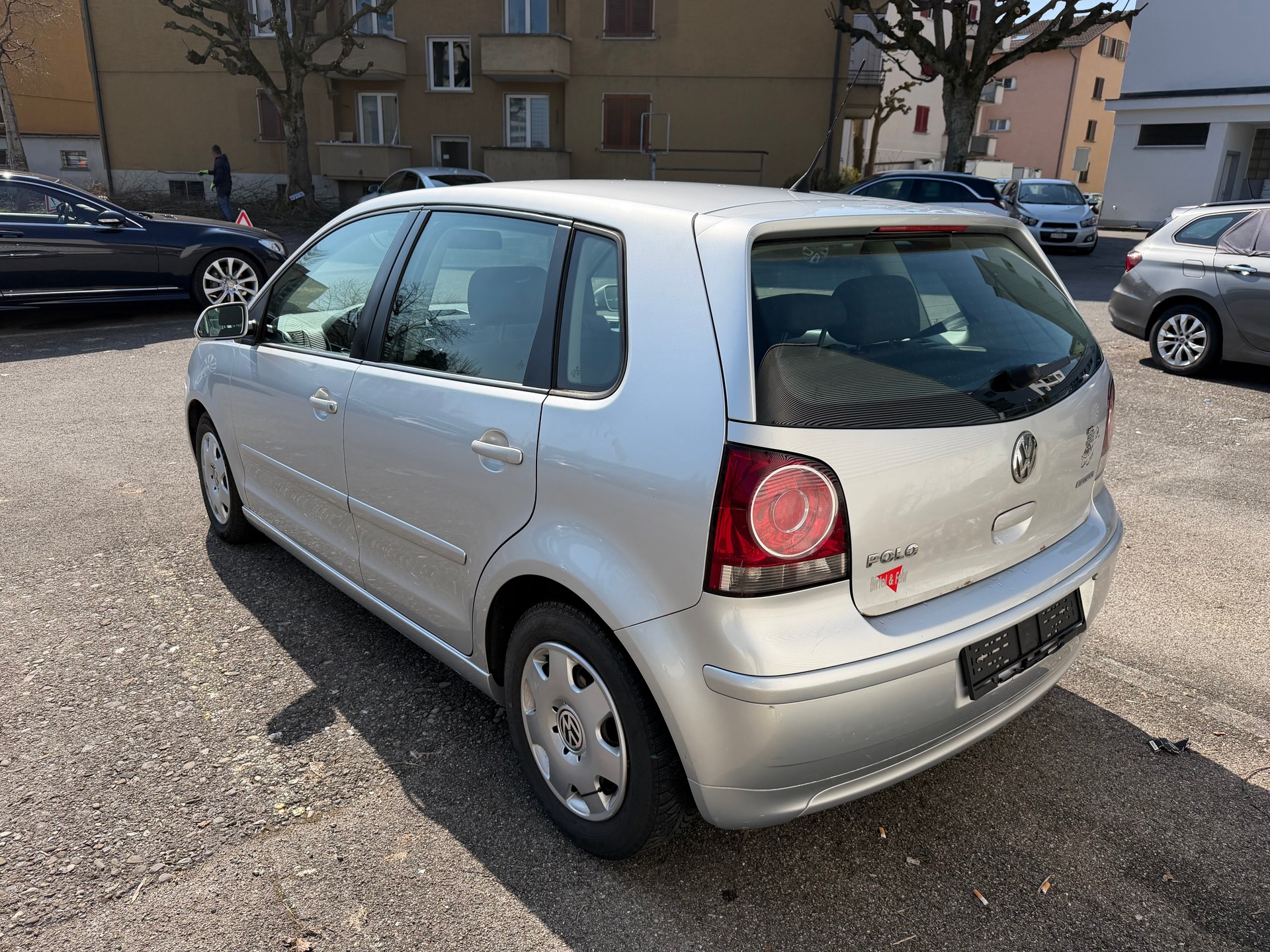 VW Polo 1.4 TDI Blue Motion-image-2