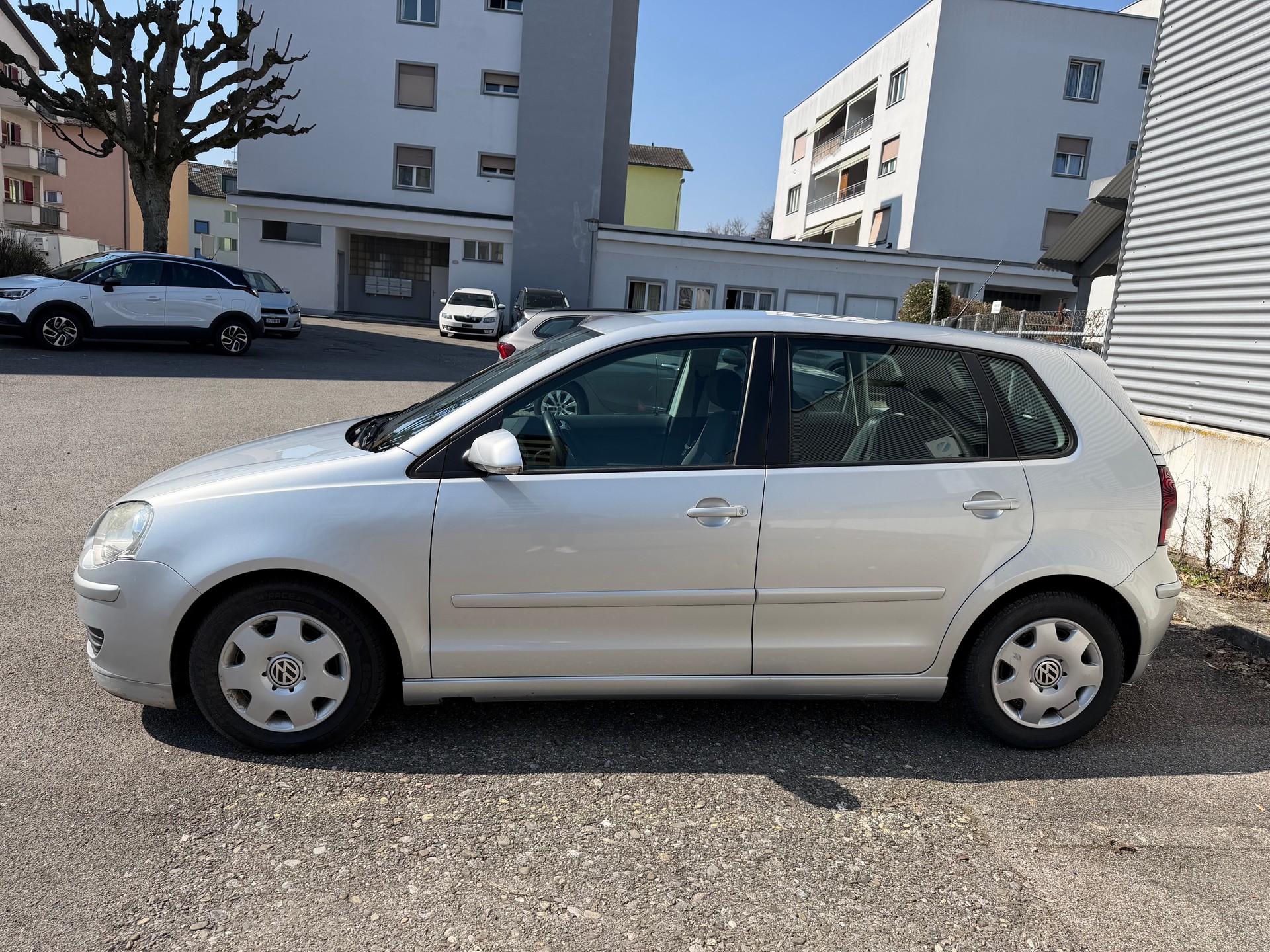 VW Polo 1.4 TDI Blue Motion-image-1