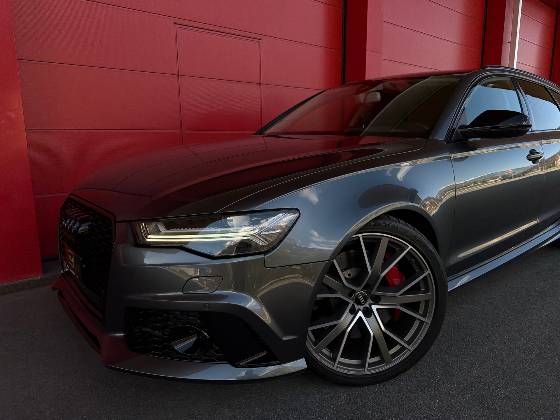 AUDI RS6 Avant 4.0 TFSI V8 performance quattro-image-5