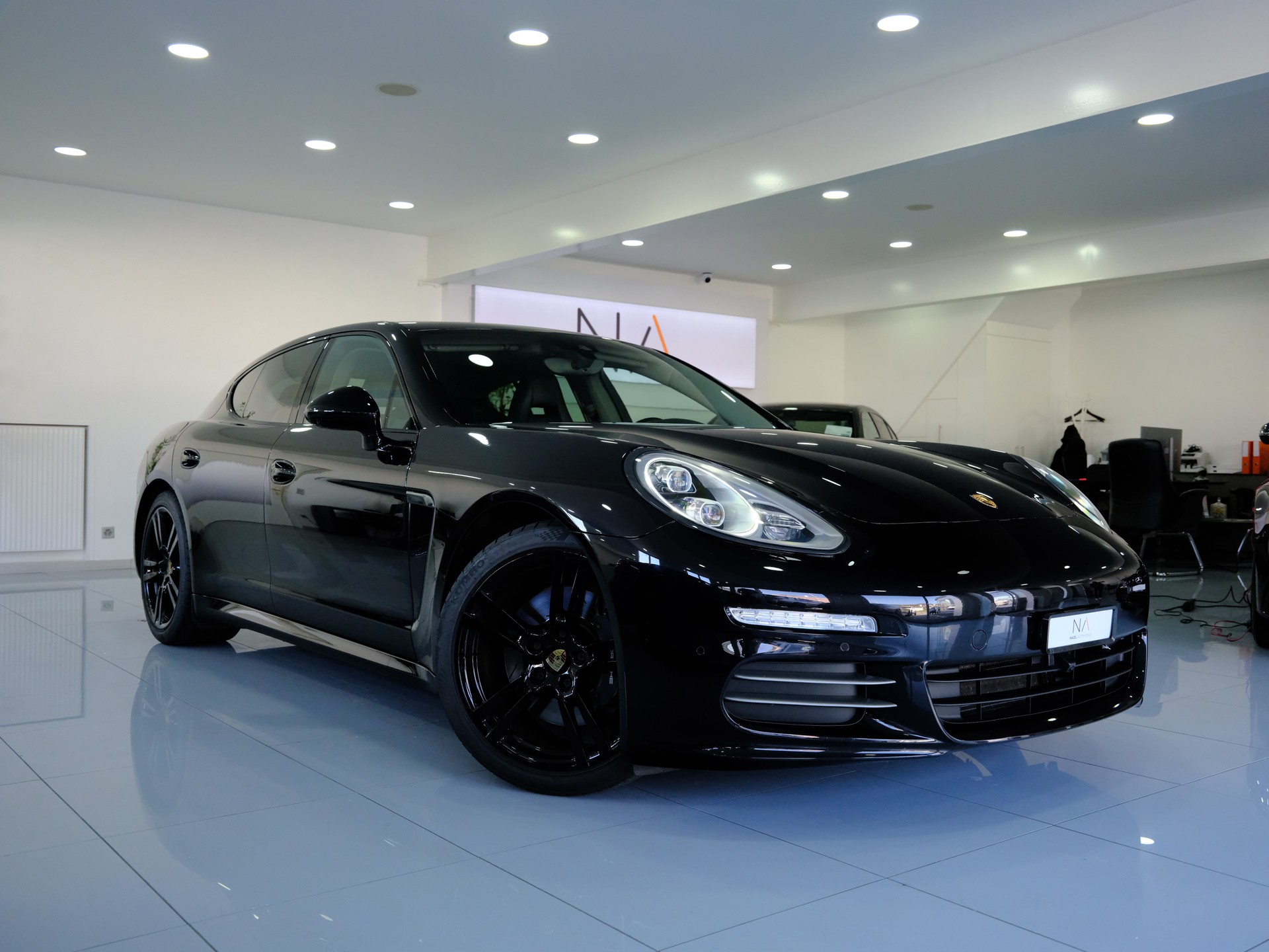 PORSCHE Panamera 4 3.6 PDK-image-0