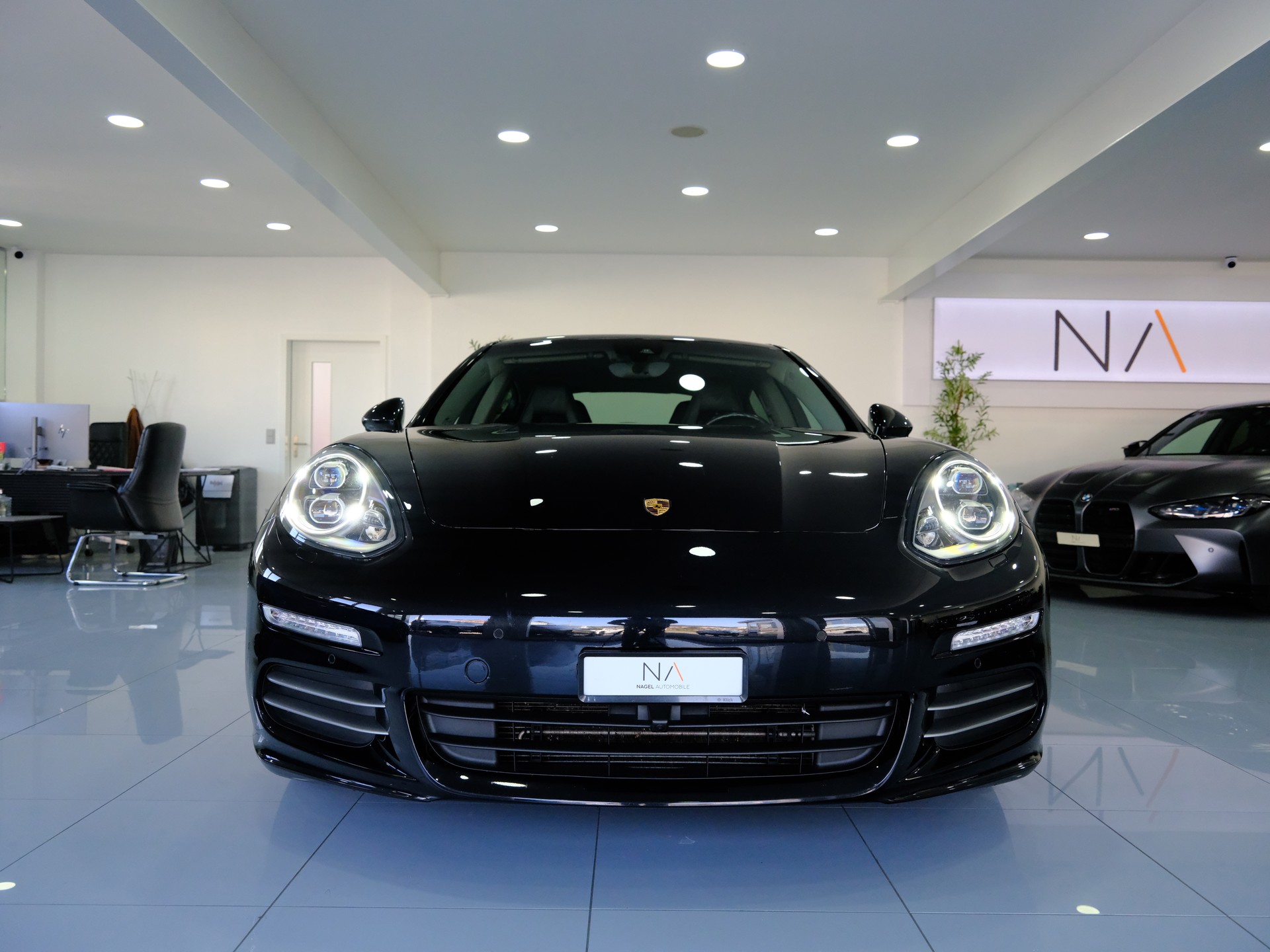 PORSCHE Panamera 4 3.6 PDK-image-2