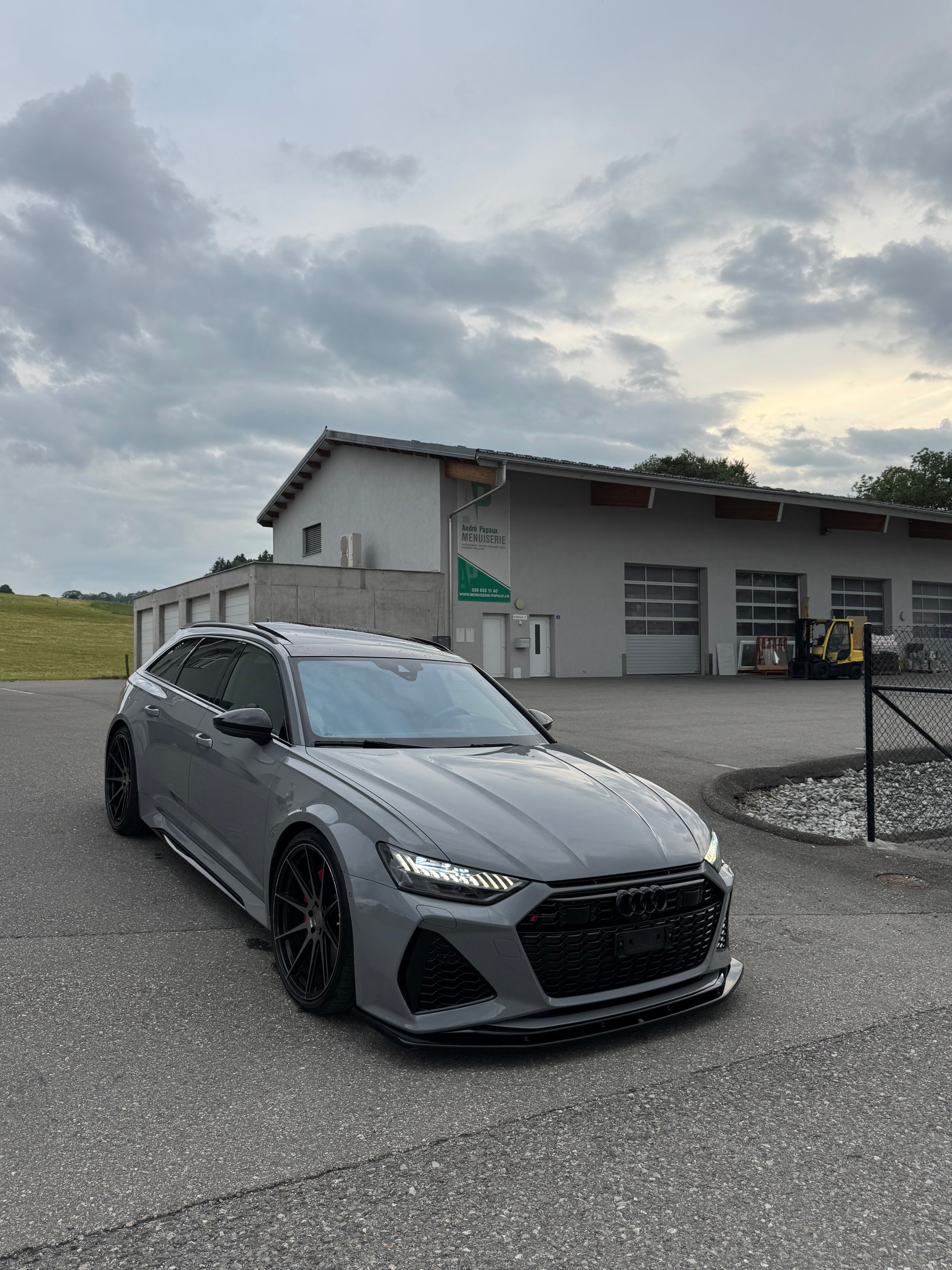 AUDI RS6 Avant 4.0 TFSI V8 quattro-image-0
