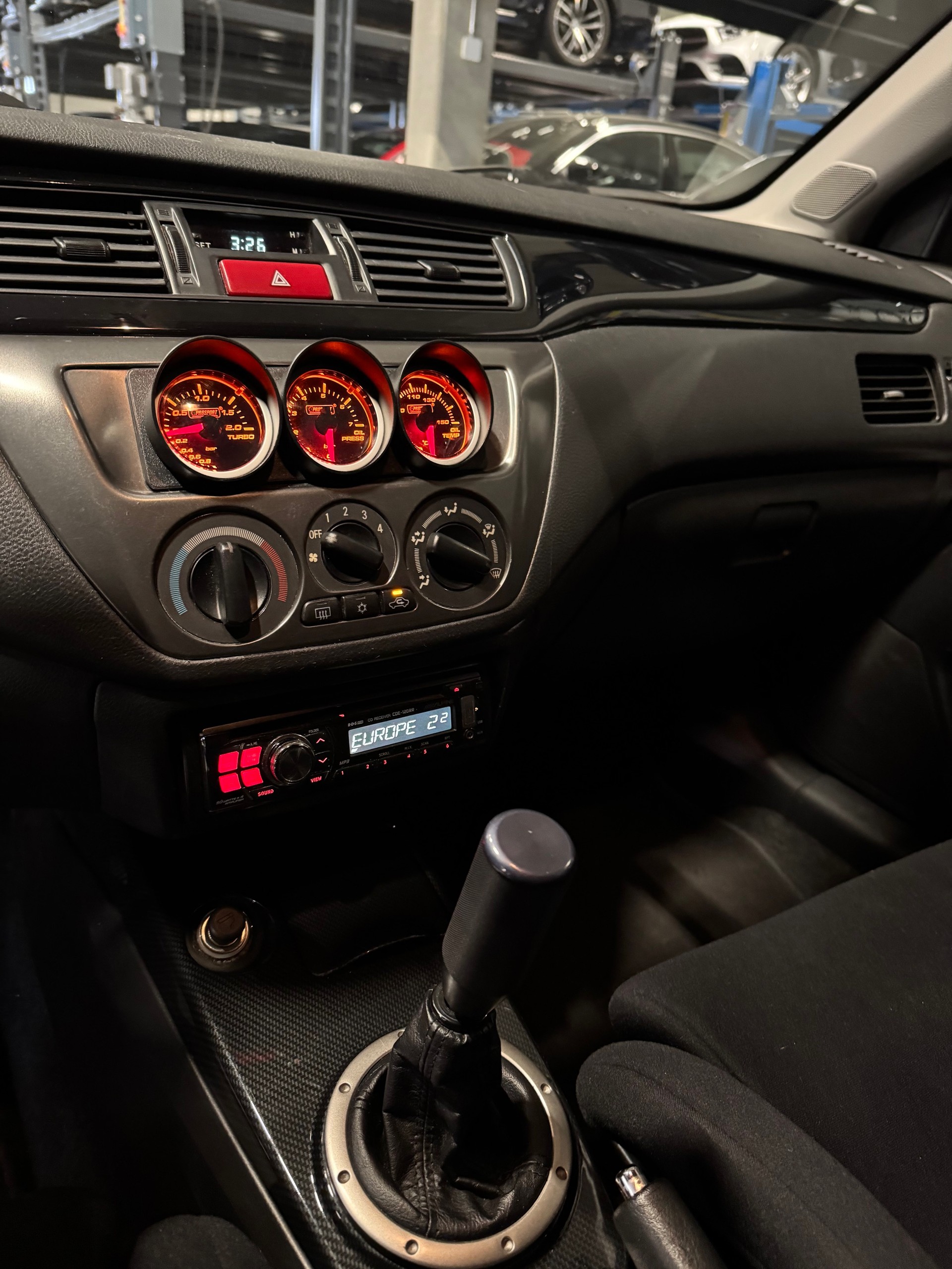 MITSUBISHI Lancer Evo VIII *Upgrade*-image-10