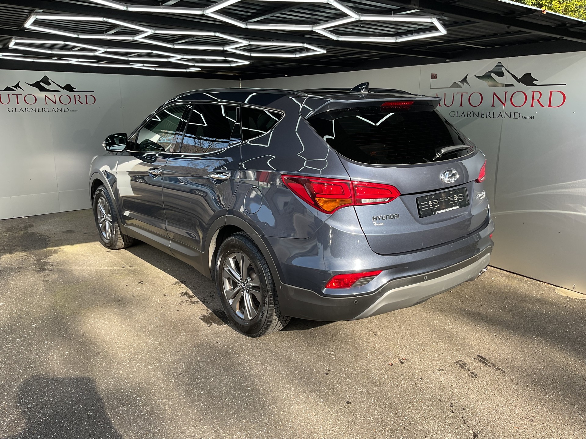 HYUNDAI Santa Fe 2.2 CRDI Vertex 4WD Automatic-showroom-element-3
