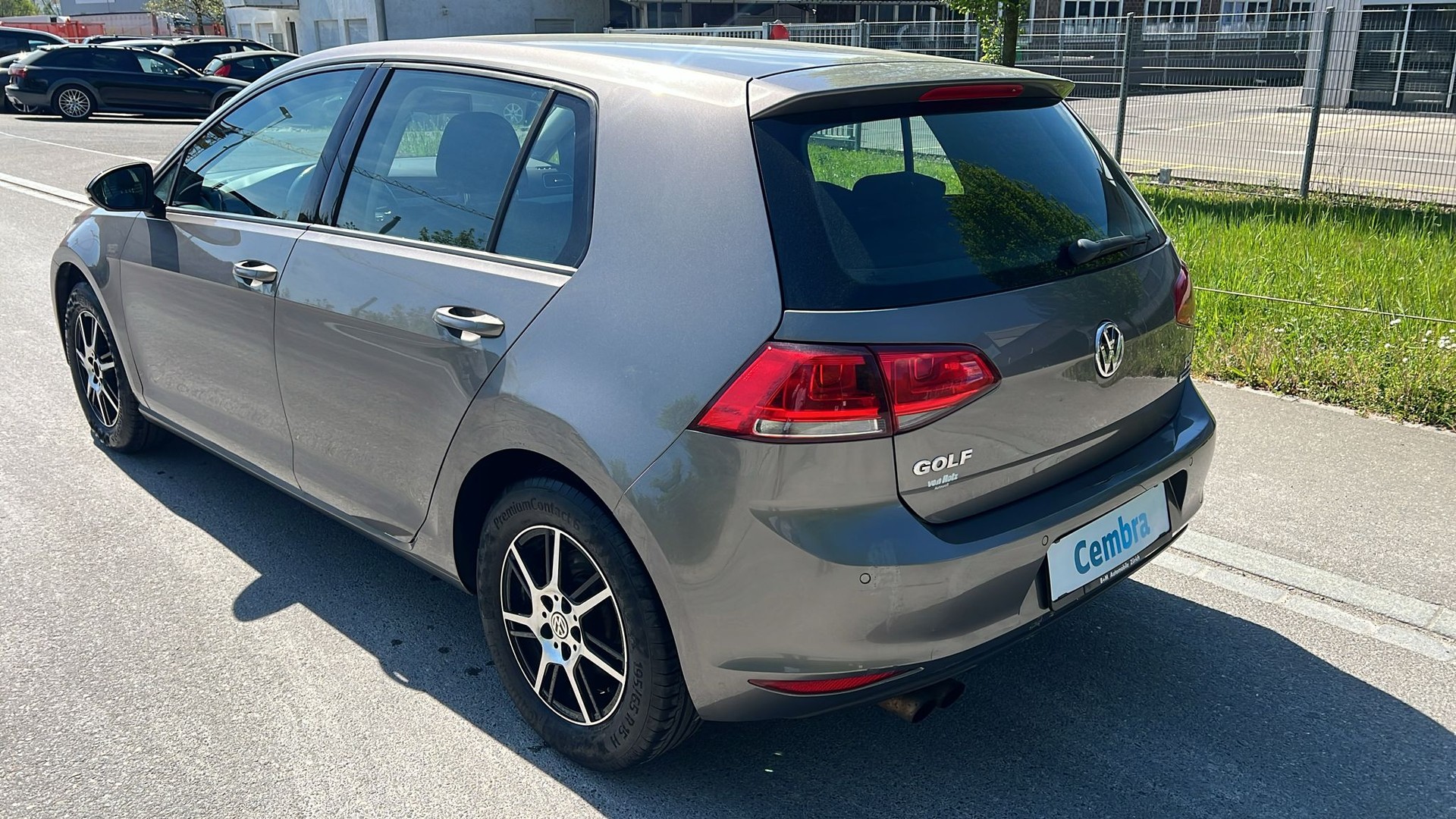 VW Golf 1.4 TSI Lounge DSG-image-6
