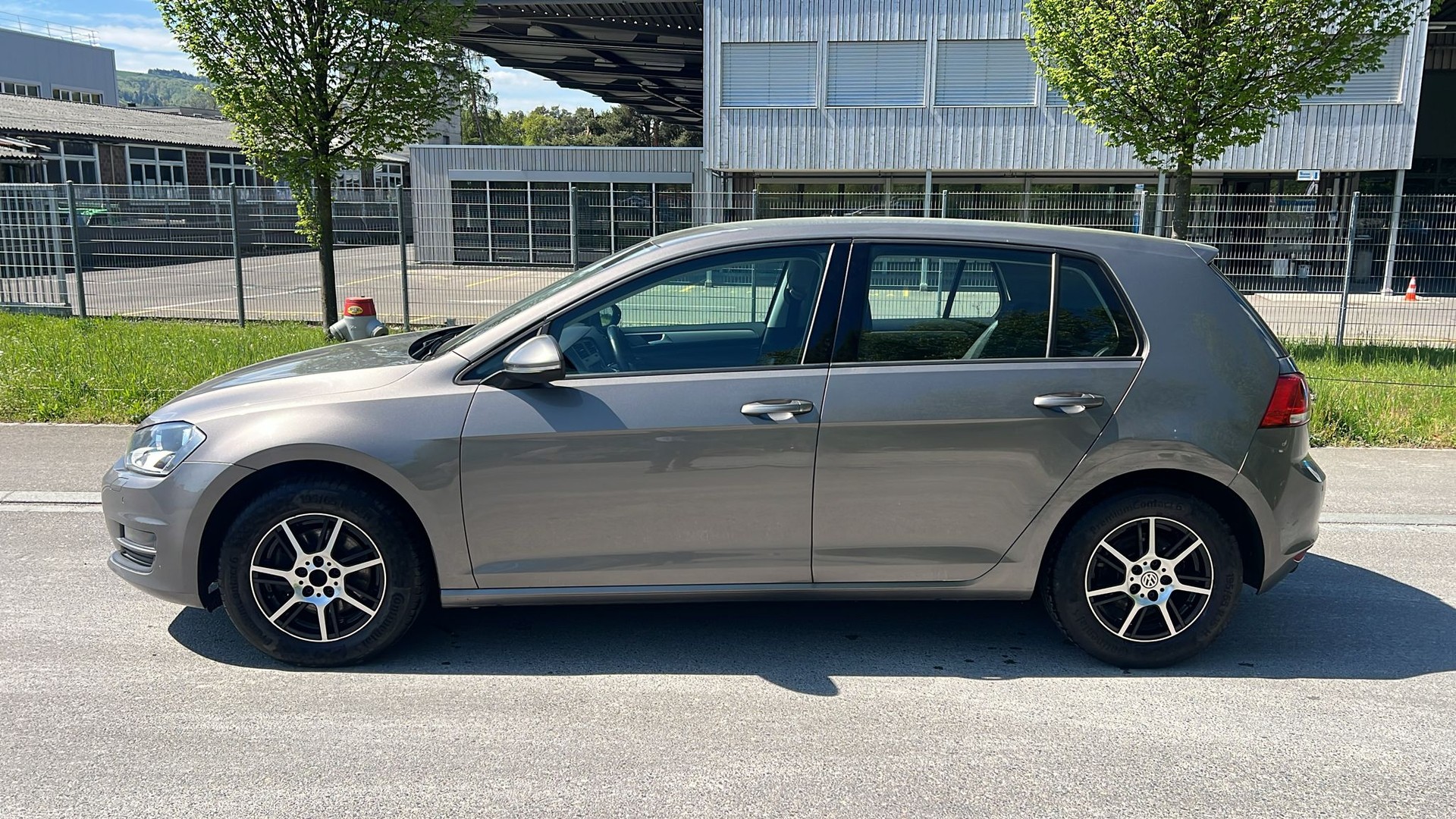 VW Golf 1.4 TSI Lounge DSG-image-3