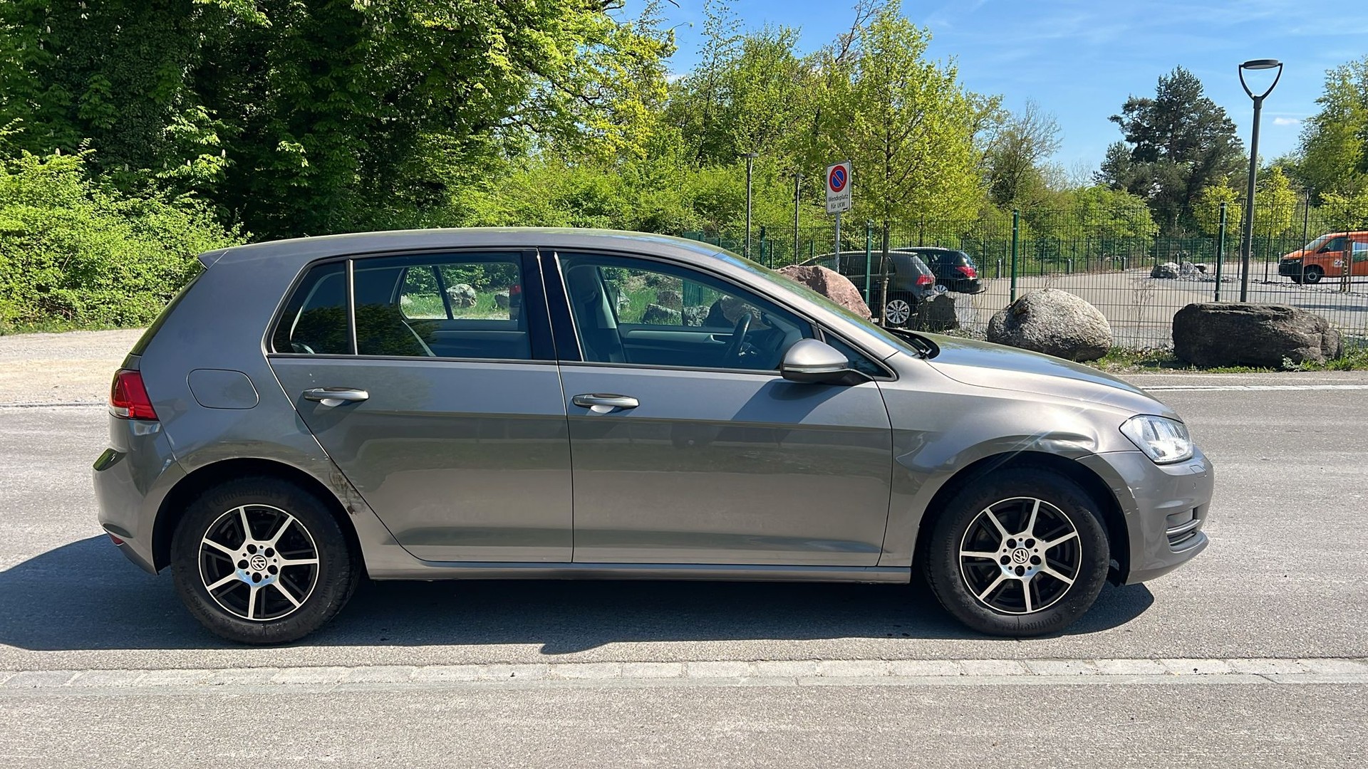 VW Golf 1.4 TSI Lounge DSG-image-4