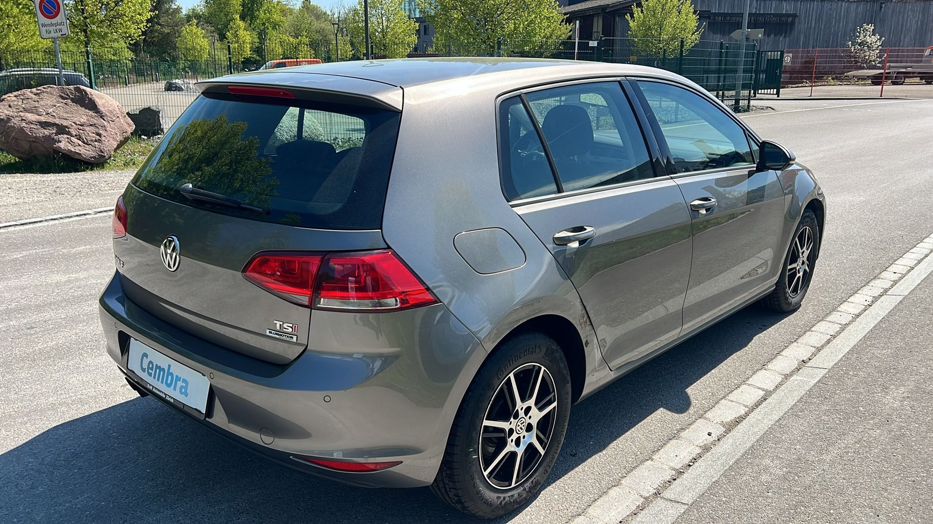 VW Golf 1.4 TSI Lounge DSG-image-5