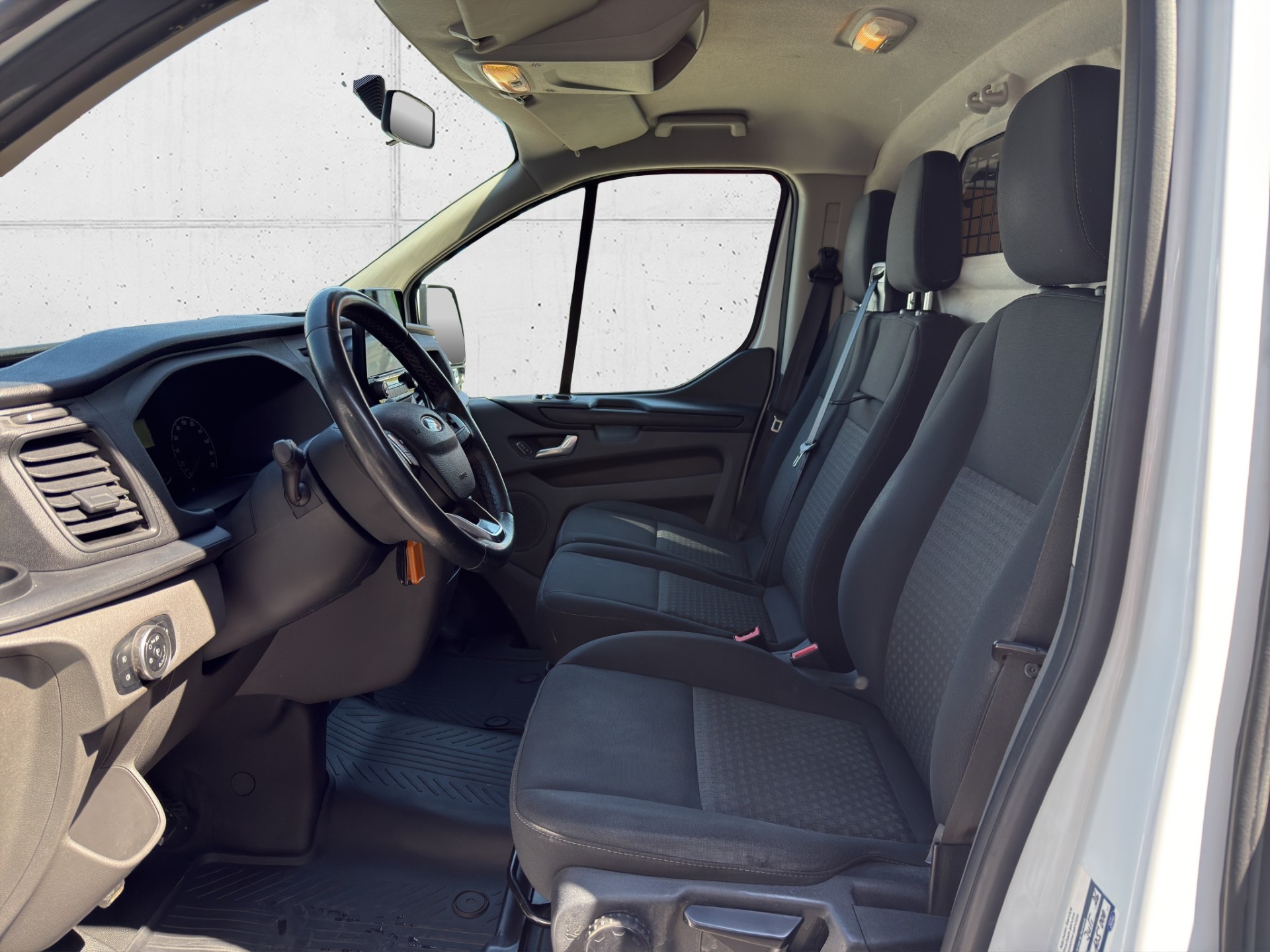 FORD Transit C Van 300 L1 2.0 TDCi 130 Trend-image-8