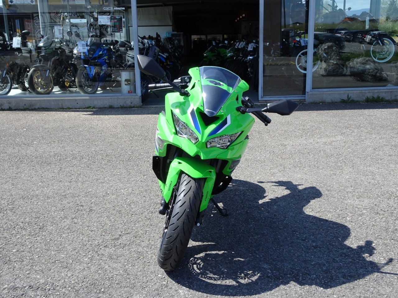 KAWASAKI Ninja ZX-4 RR (35kW) Kaufen
