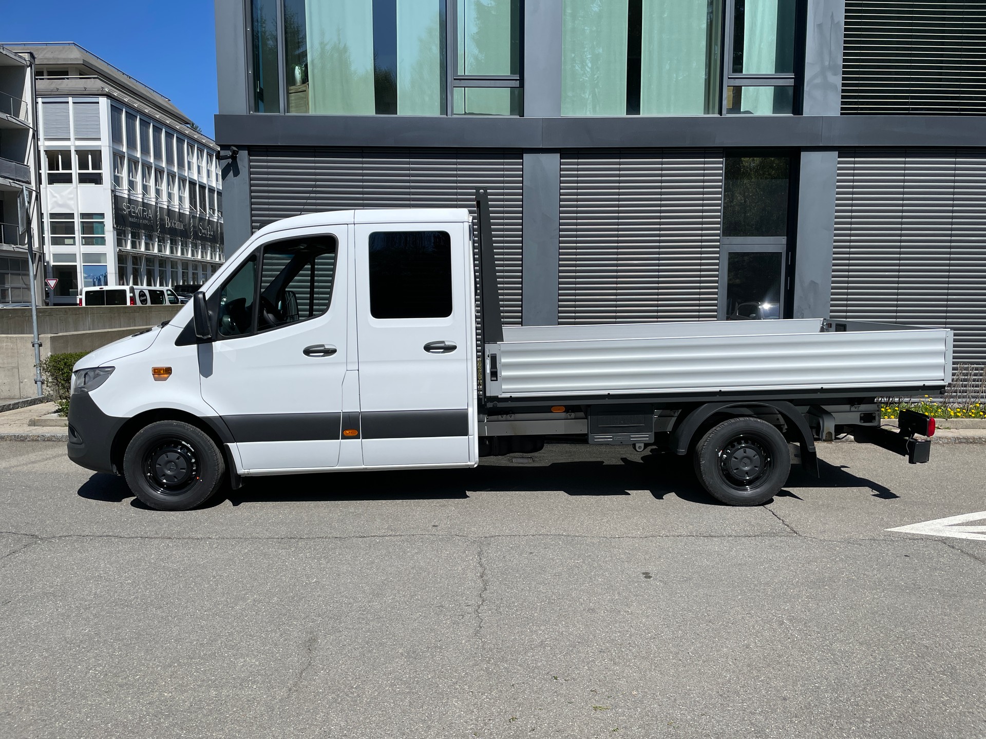 MERCEDES-BENZ Sprinter 317 CDI Lang 9G-TRONIC-showroom-element-2