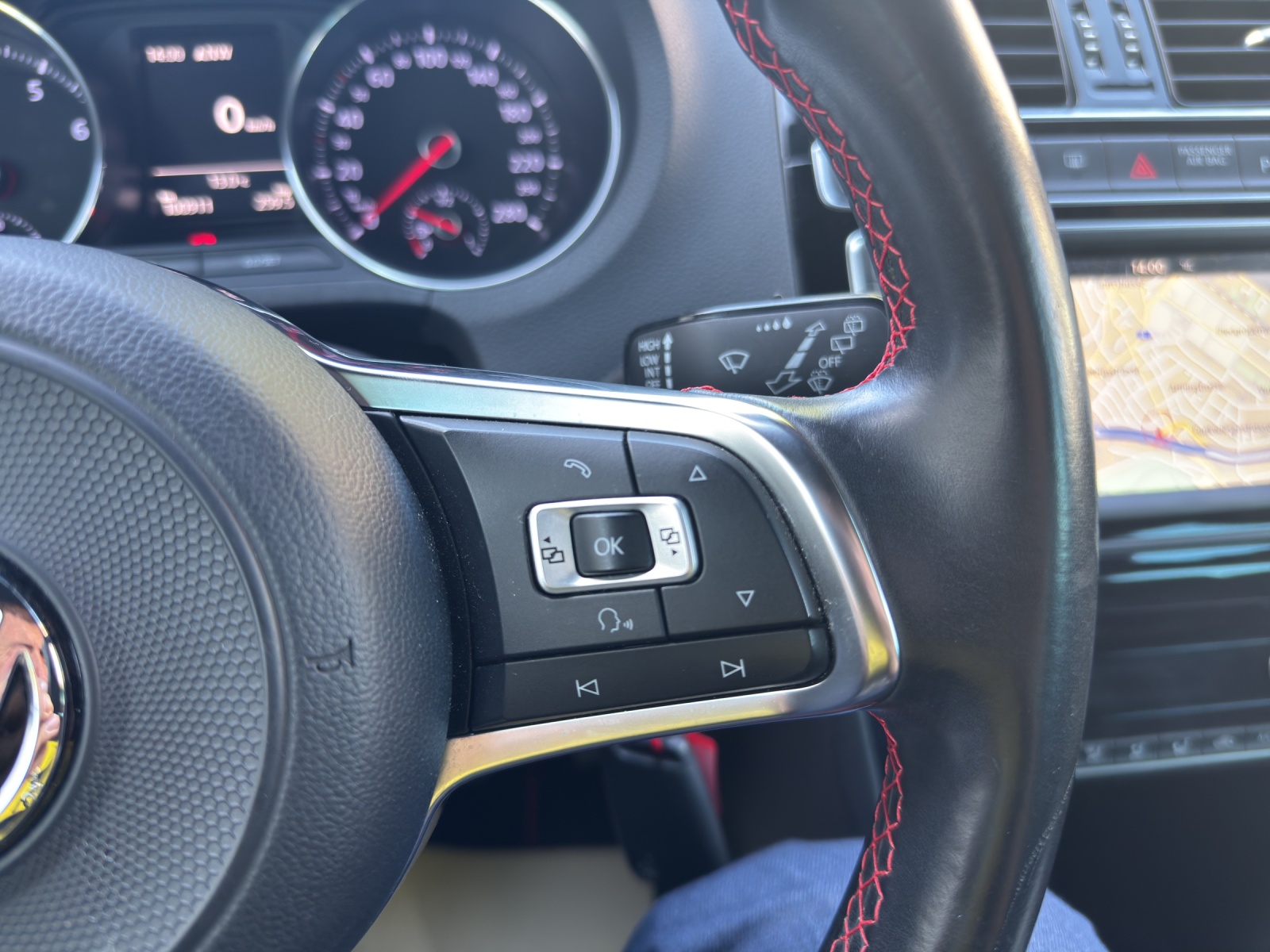 VW Polo 1.8 TSI GTI-image-14