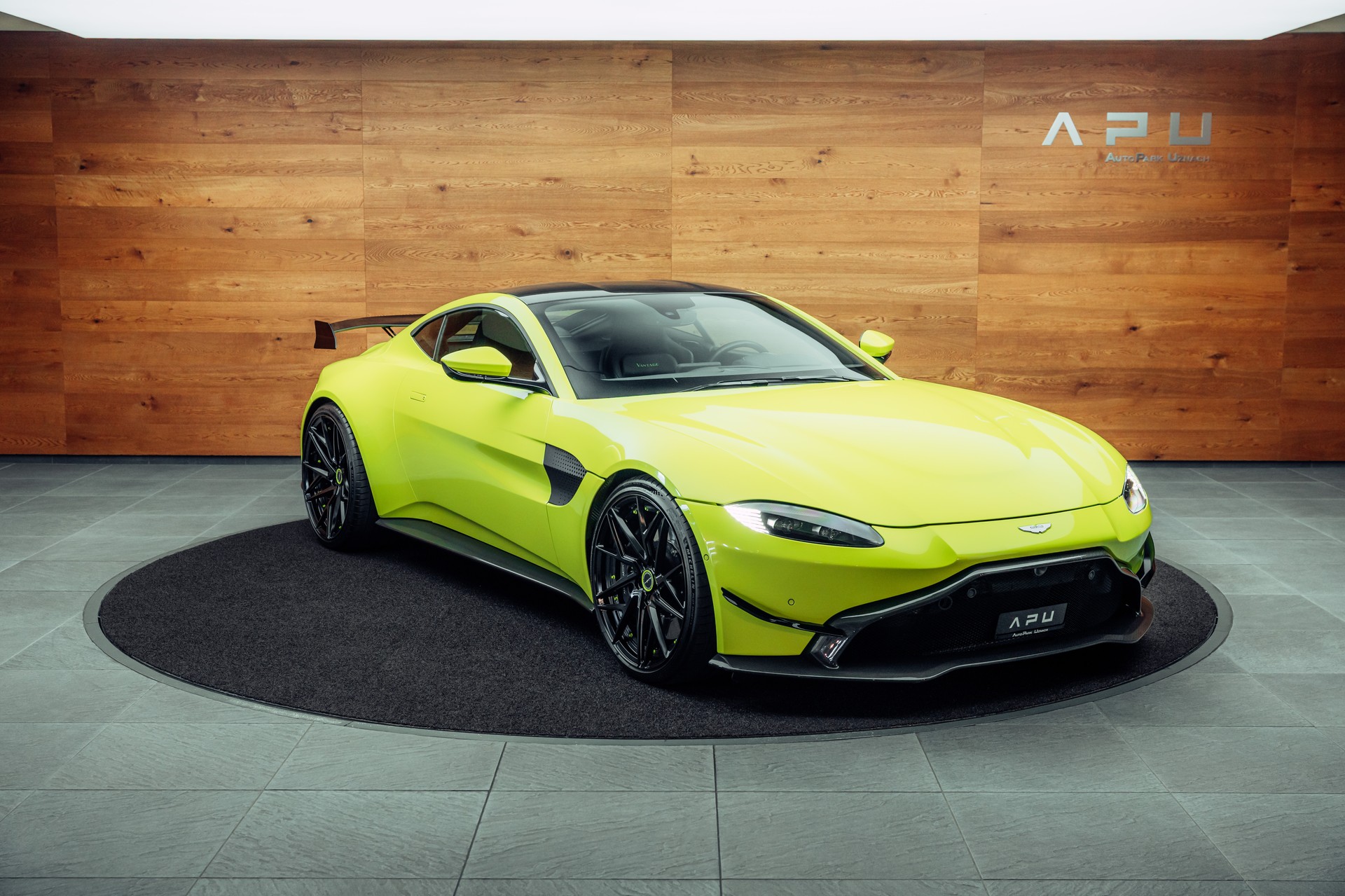 ASTON MARTIN V8 Vantage 4.0 Coupé F1 Look-image-0