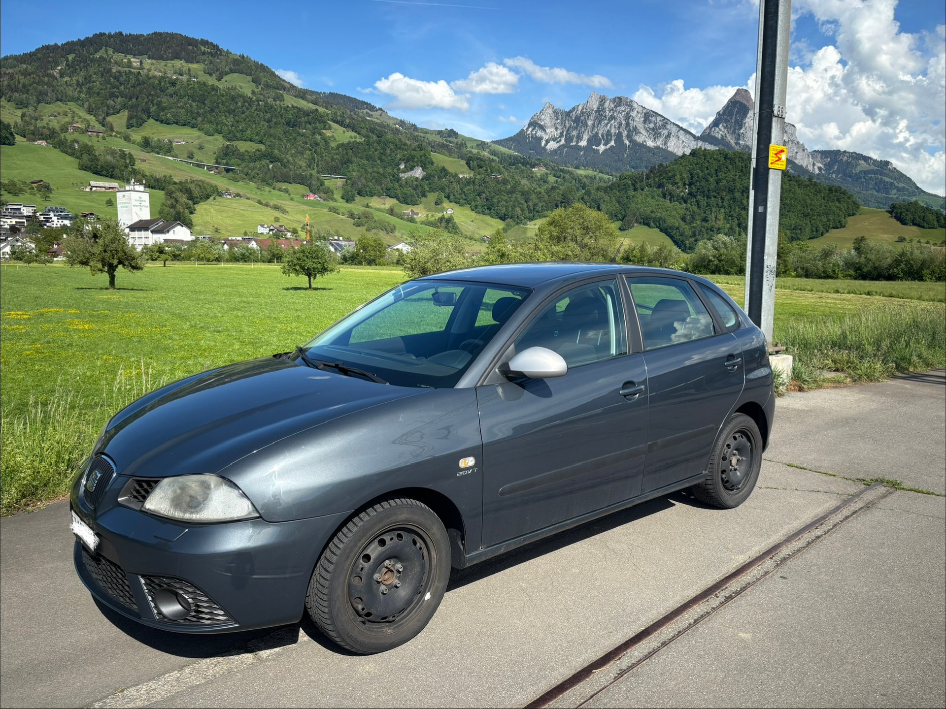 SEAT 1.8 20VT 150 FR-image-1