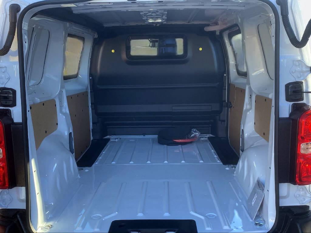 OPEL Vivaro-e Cargo 75kWh-image-6