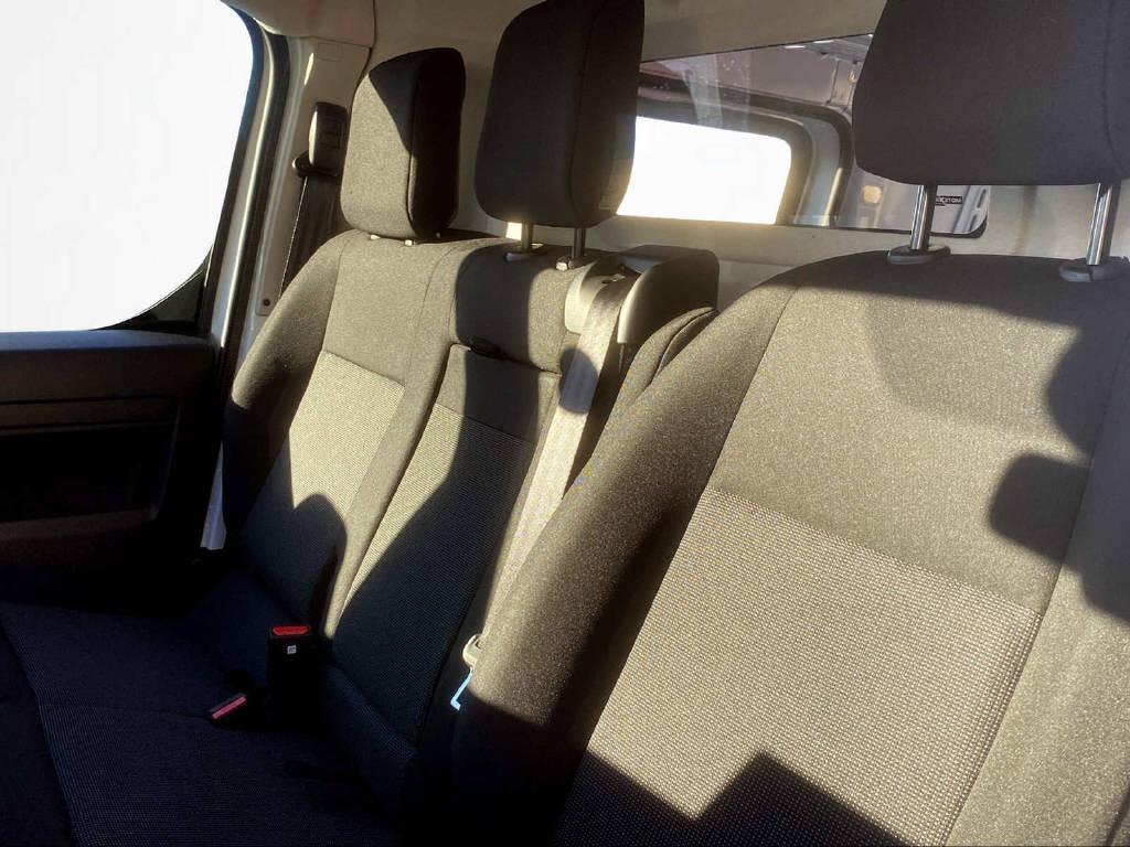 OPEL Vivaro-e Cargo 75kWh-image-13