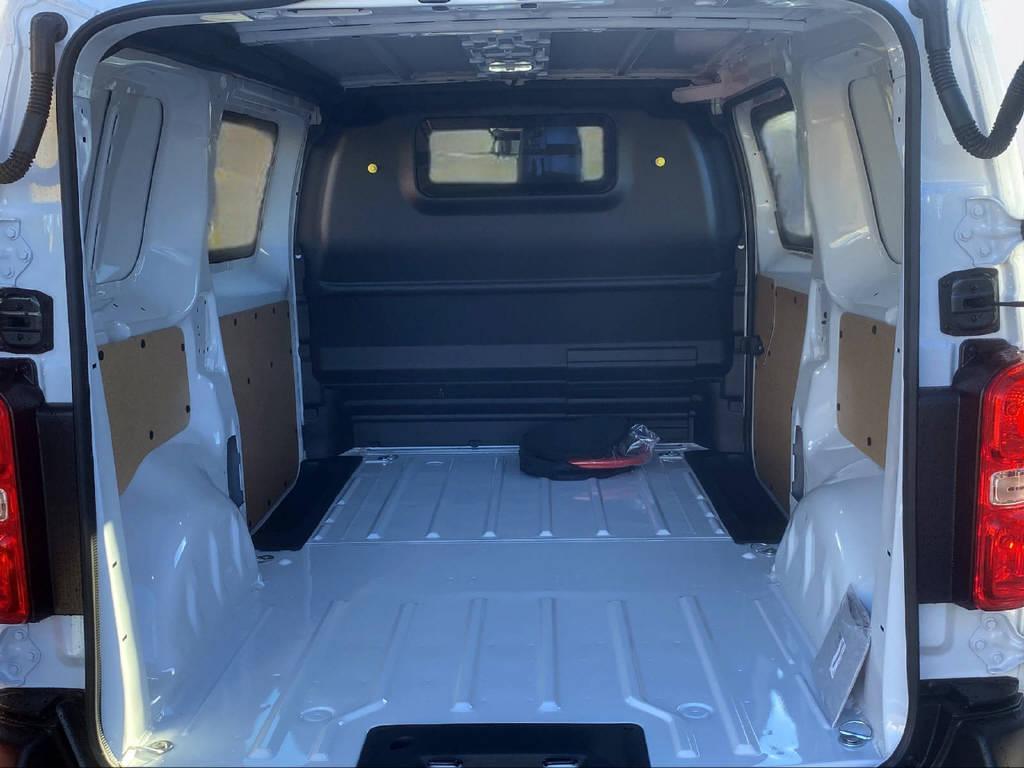 OPEL Vivaro-e Cargo 75kWh-image-14