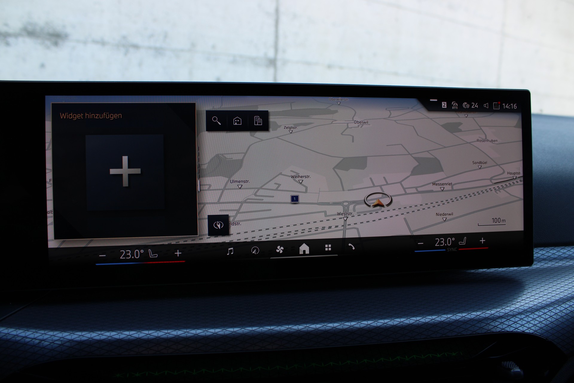 BMW 330d xDrive 48V Touring-image-19