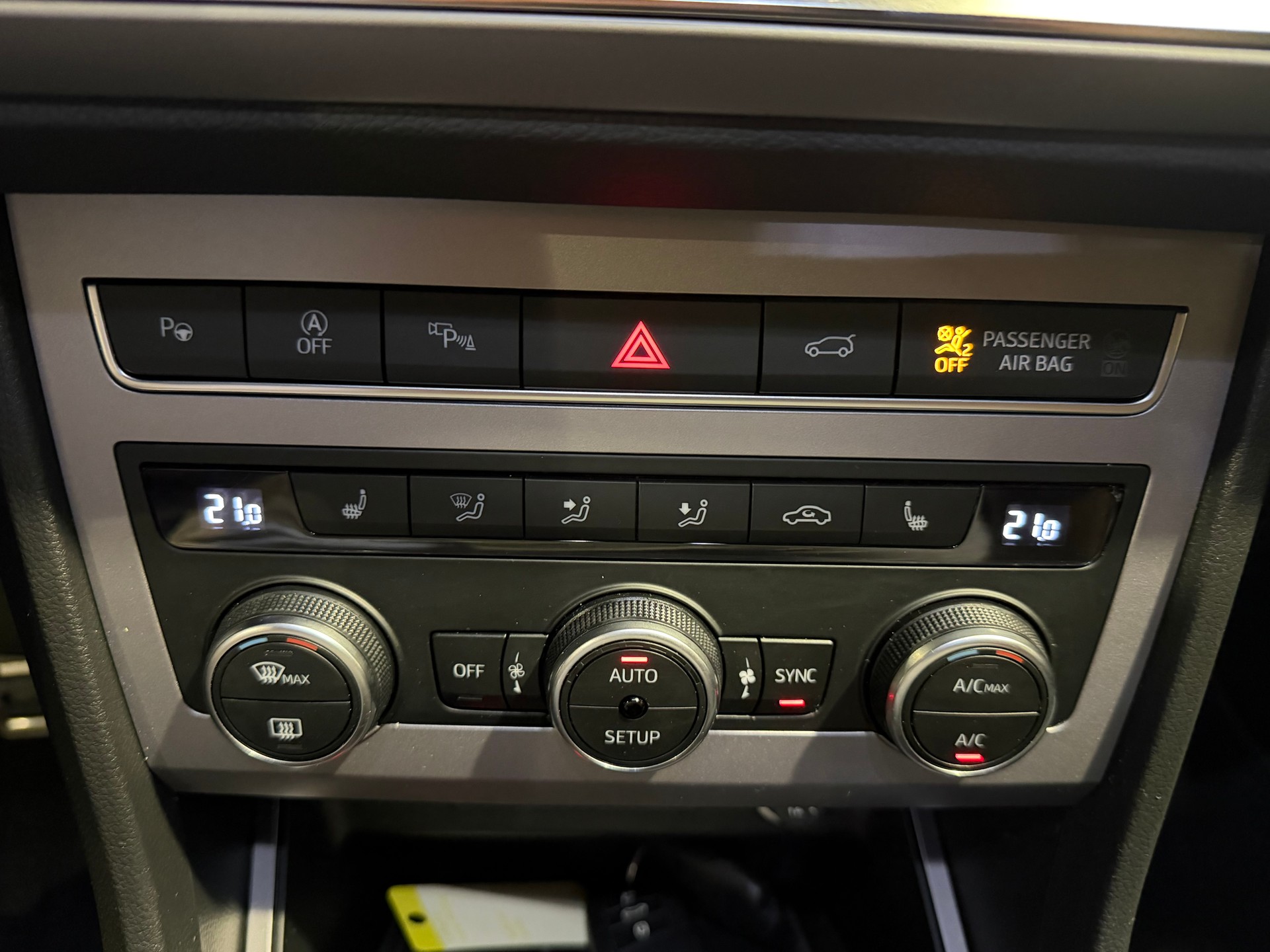 SEAT Ateca 2.0 TSI Move FR 4Drive DSG-image-14
