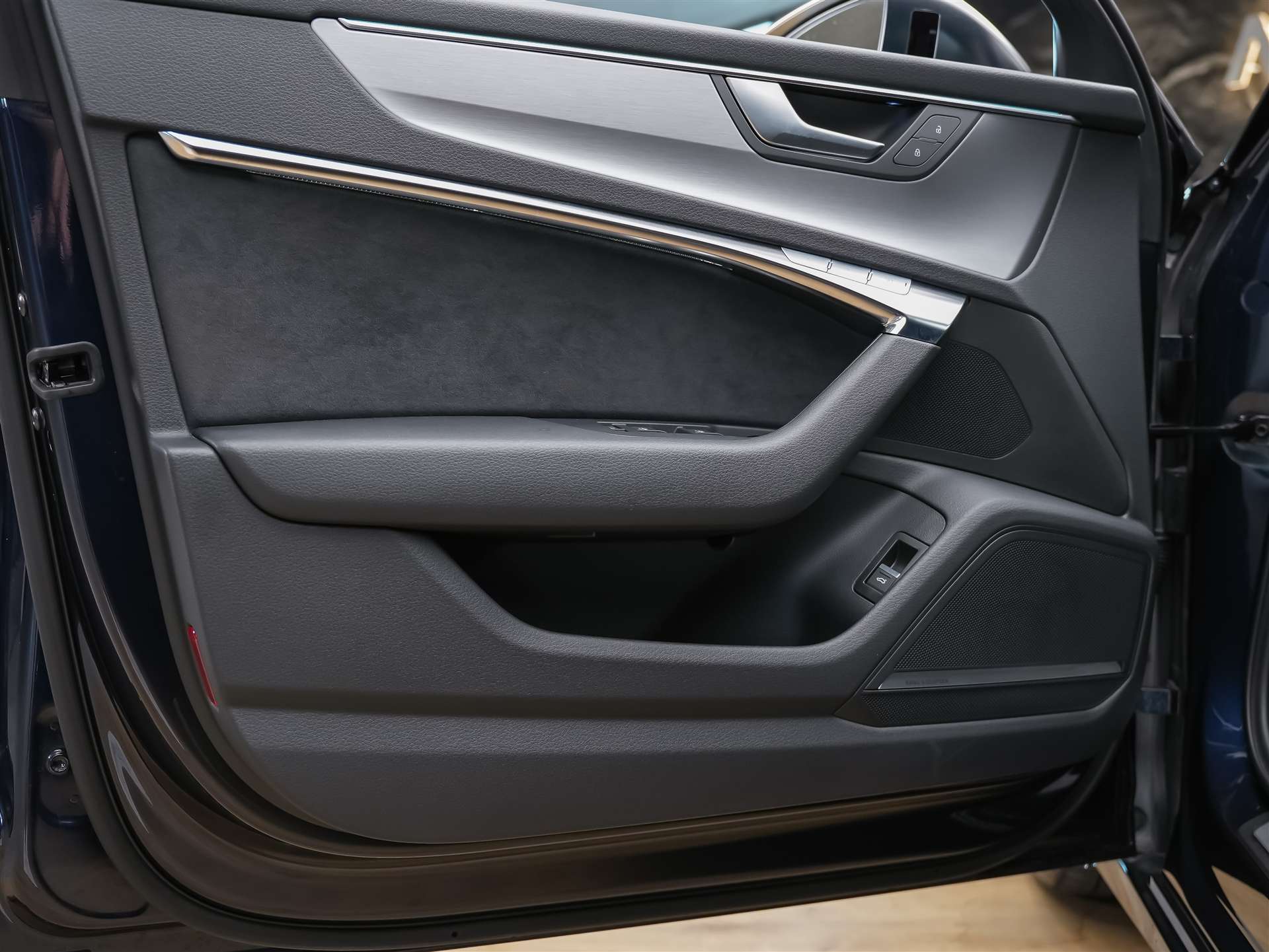 AUDI S6 Avant 3.0 V6 TDI quattro T-Tronic *Luftfahrwerk*Bang & Olufsen*El. Sitze mit Memory*Soft close*-image-26