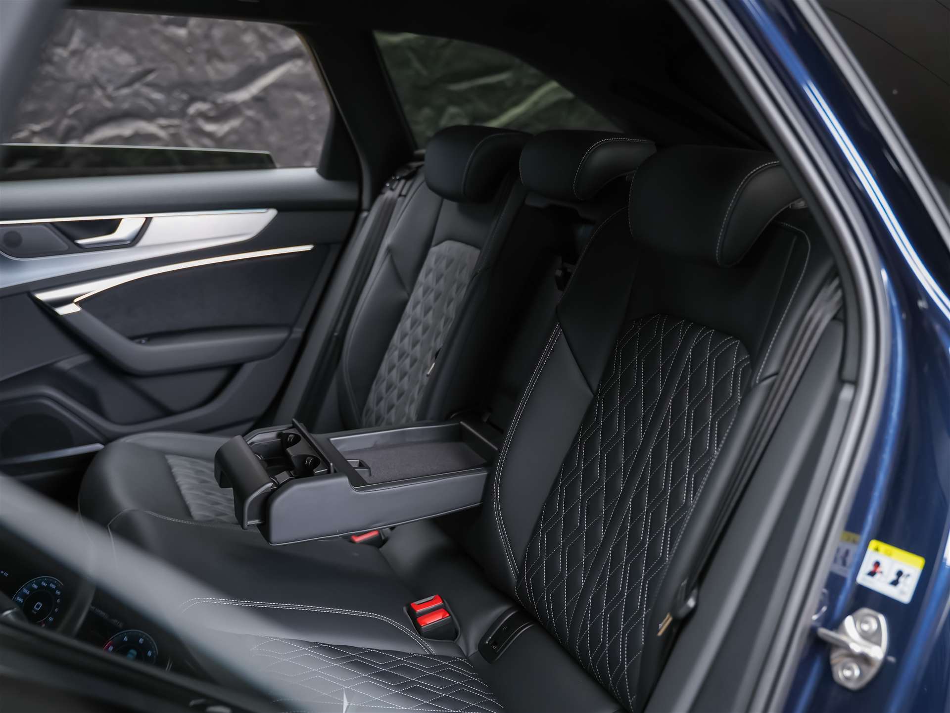 AUDI S6 Avant 3.0 V6 TDI quattro T-Tronic *Luftfahrwerk*Bang & Olufsen*El. Sitze mit Memory*Soft close*-image-13