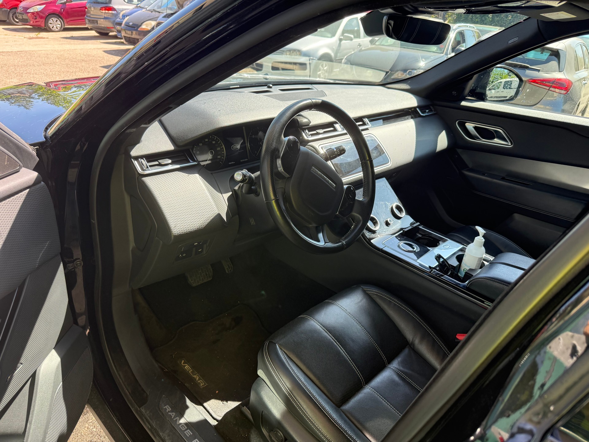 LAND ROVER Range Rover Velar D 275 SE Automatic-image-5