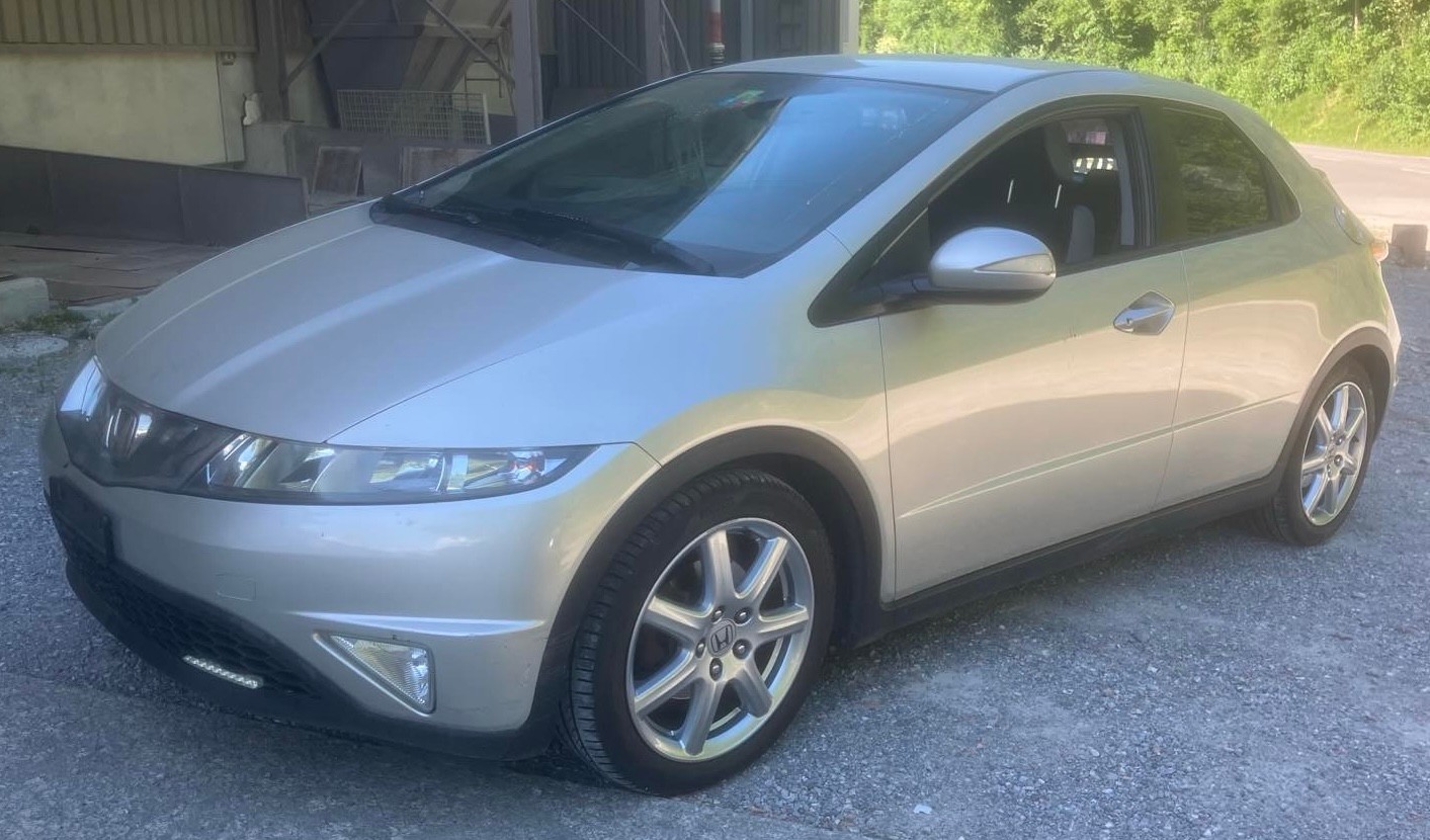 HONDA Civic 2.2 i-CTDi Comfort-image-0