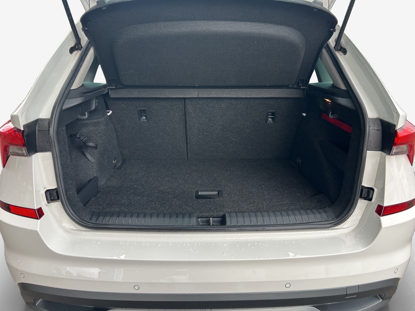 SKODA Kamiq 1.5 TSI ACT Ambition DSG-image-12