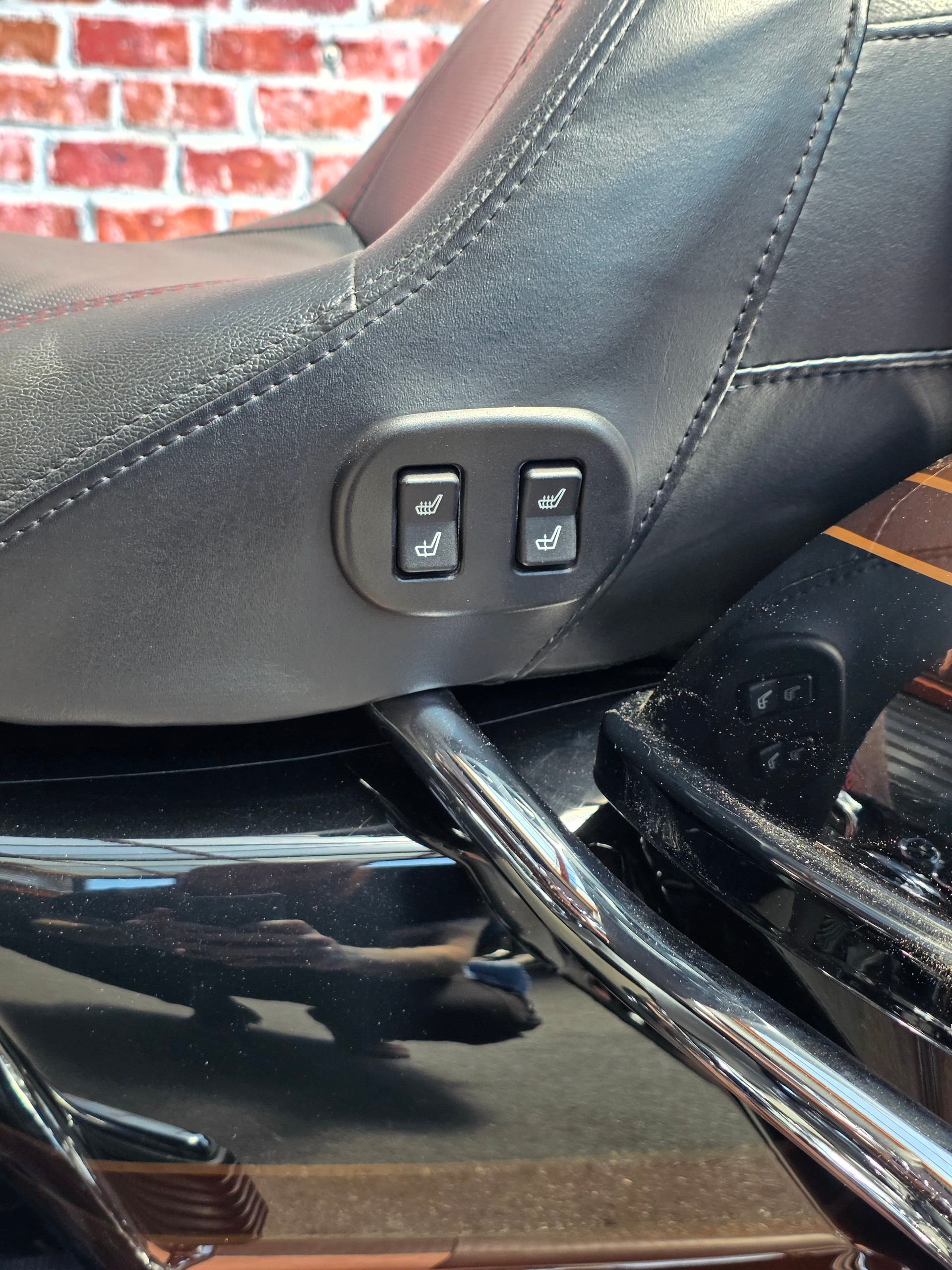 HARLEY-DAVIDSON FLHTKSE Electra Glide Ultra Limited 117 CVO-image-9