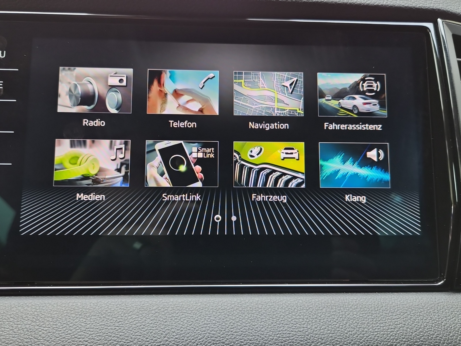 SKODA Karoq 2.0 TDI CR Selection 4x4 DSG-image-13