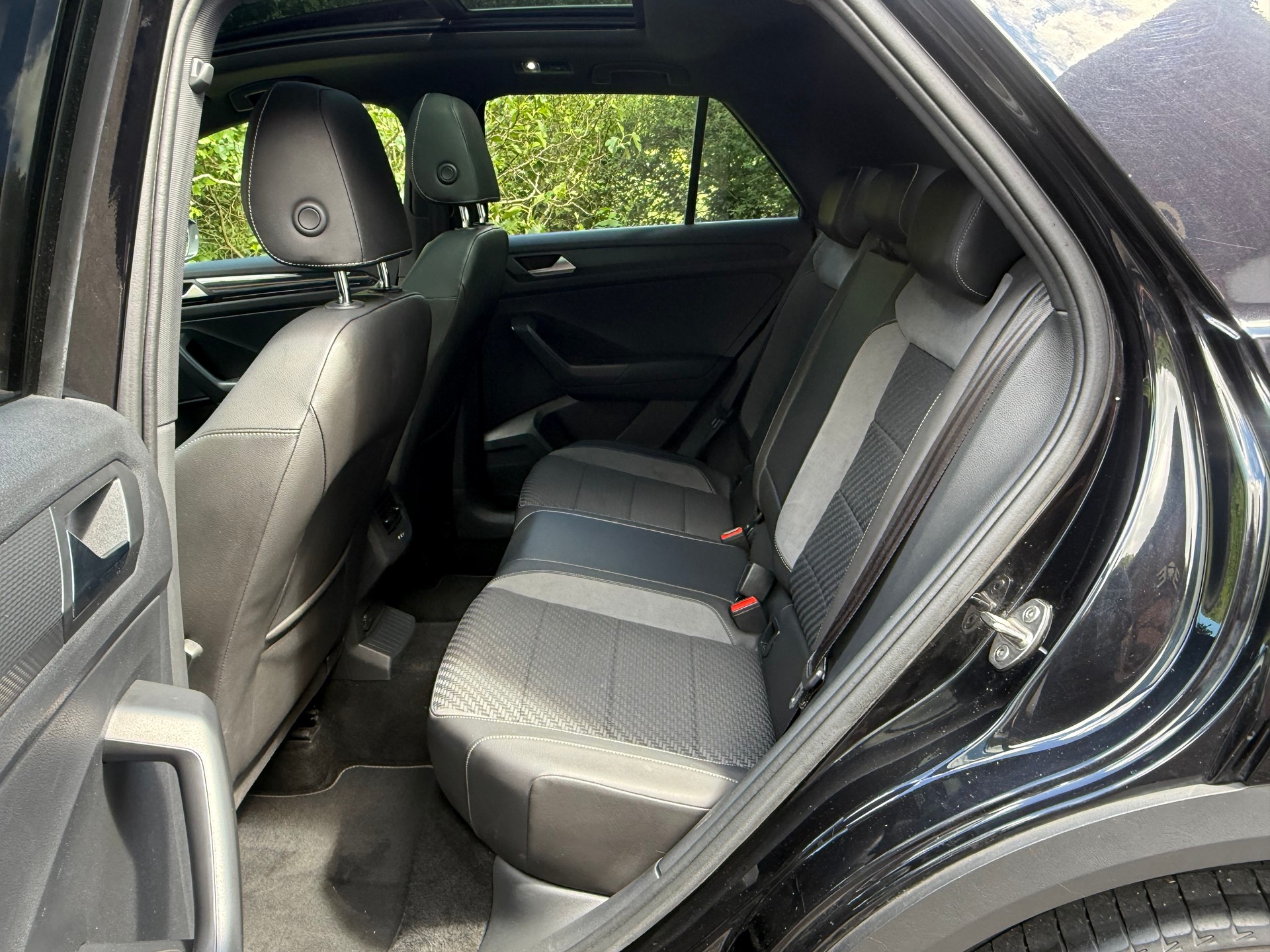 VW T-Roc 2.0 TSI Sport DSG 4Motion-image-12