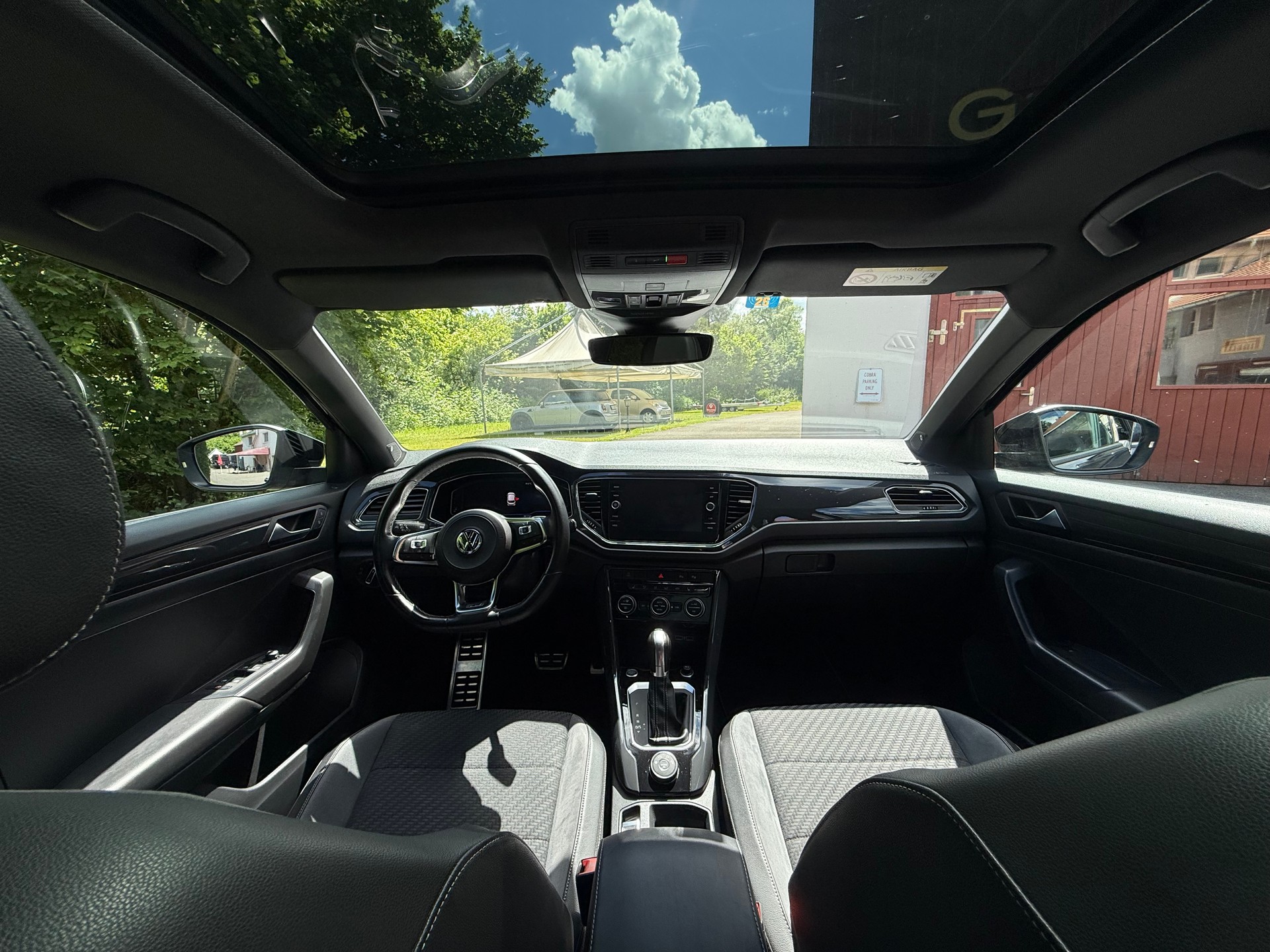 VW T-Roc 2.0 TSI Sport DSG 4Motion-image-8