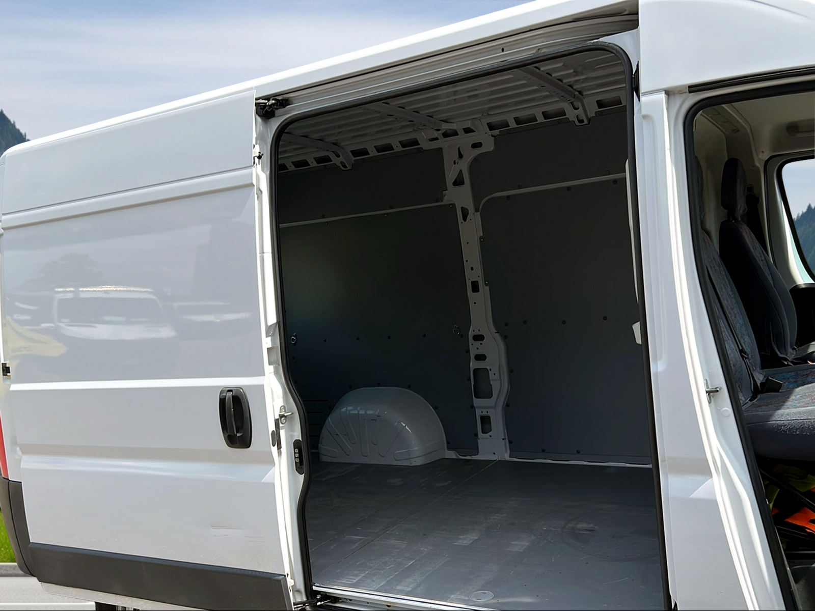 FIAT Ducato 35 tv 2.3 MJ H2-image-5