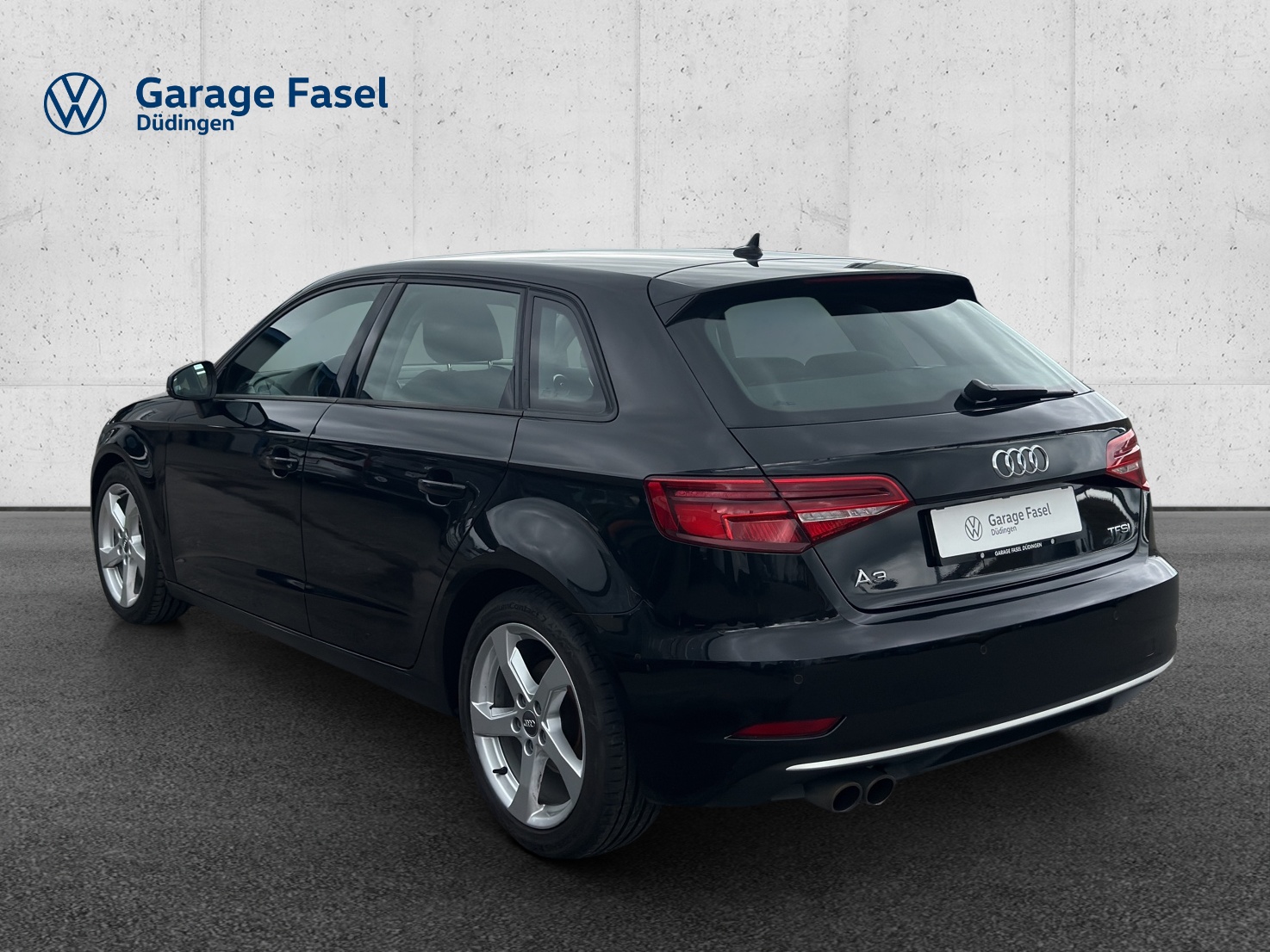 AUDI A3 Sportback 1.5 TFSI S-tronic Sport-image-2