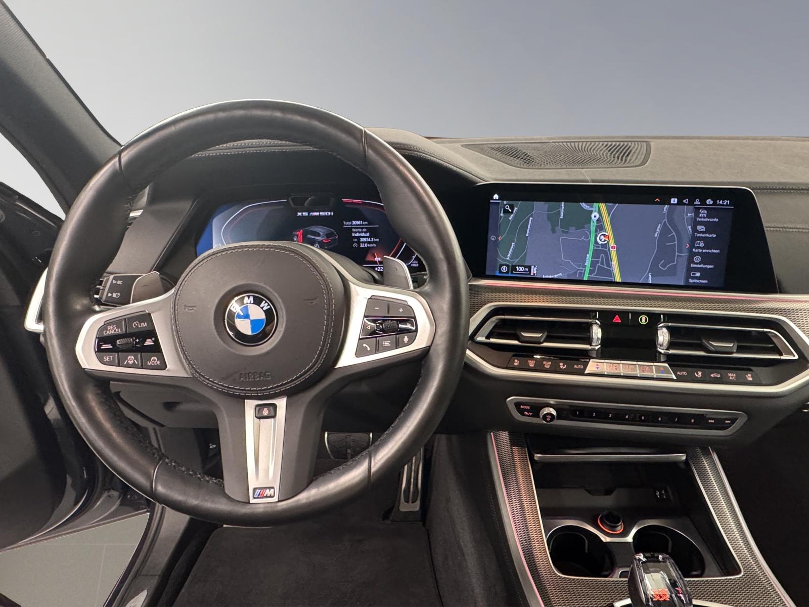 BMW X5 M50i xDrive-image-17