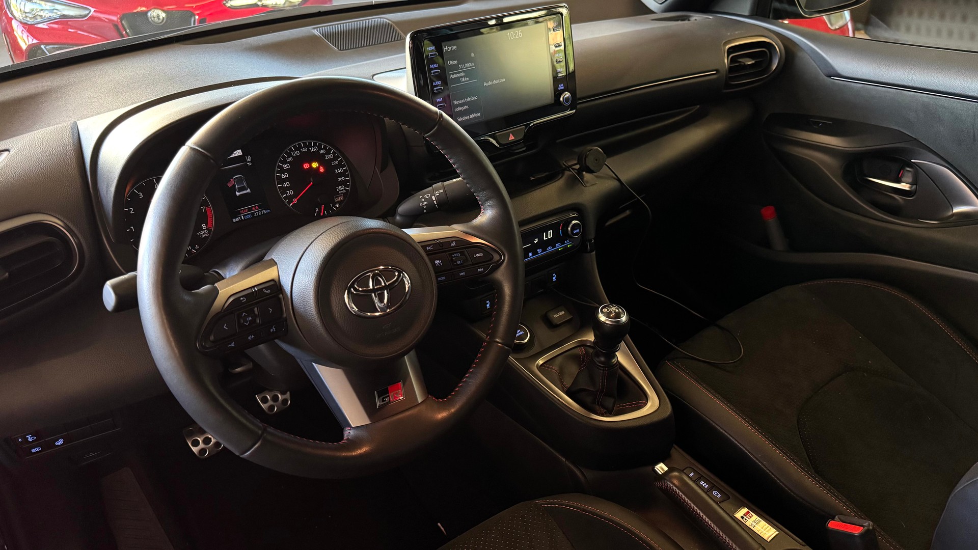 TOYOTA Yaris 1.6 GR Sport-image-7