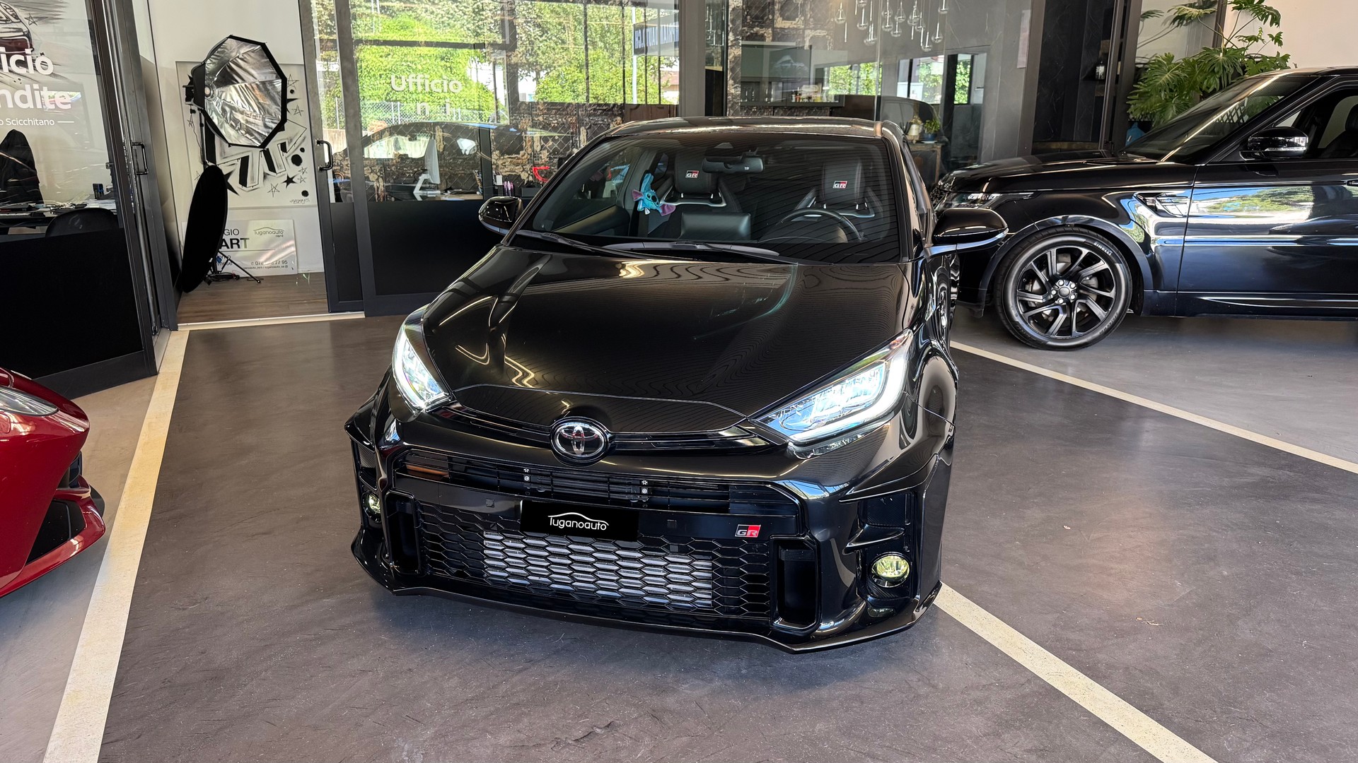 TOYOTA Yaris 1.6 GR Sport-image-1